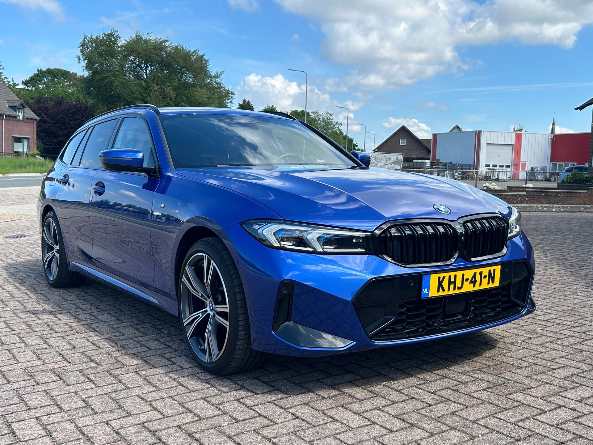 Foto van BMW 330e xDrive