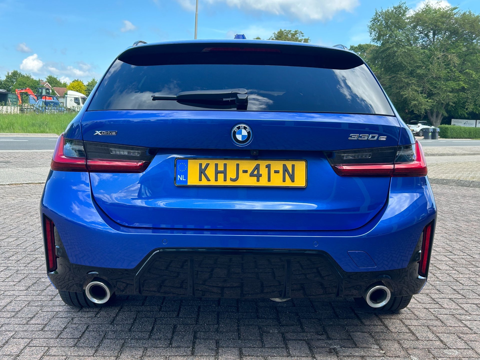 Foto van BMW 330e xDrive
