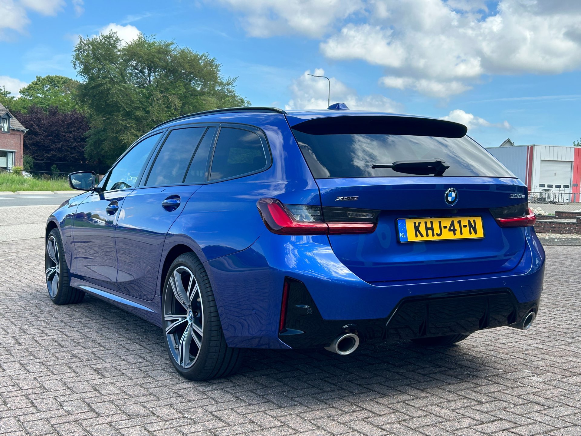 Foto van BMW 330e xDrive