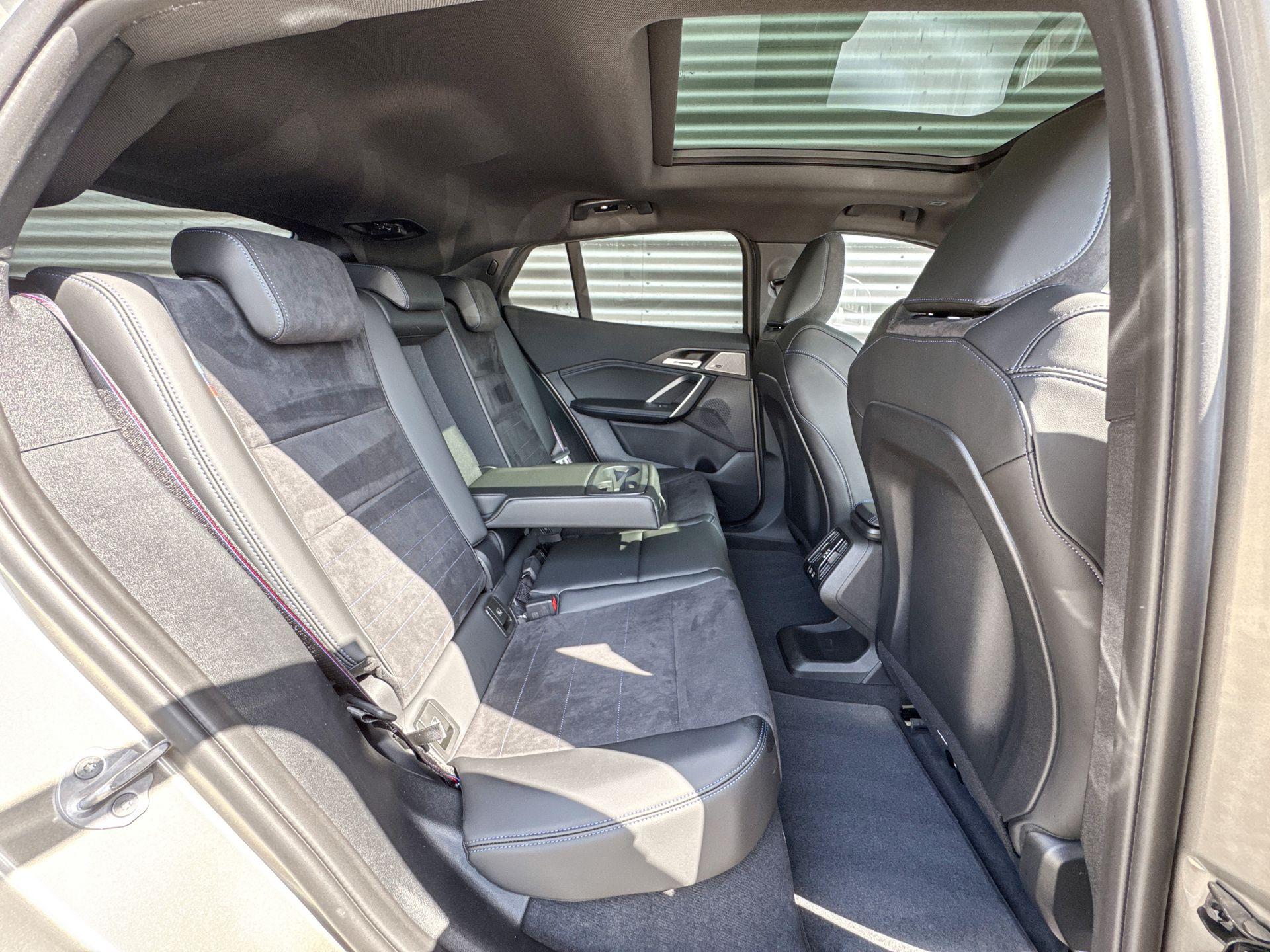 Foto van BMW Ix2 Edrive20