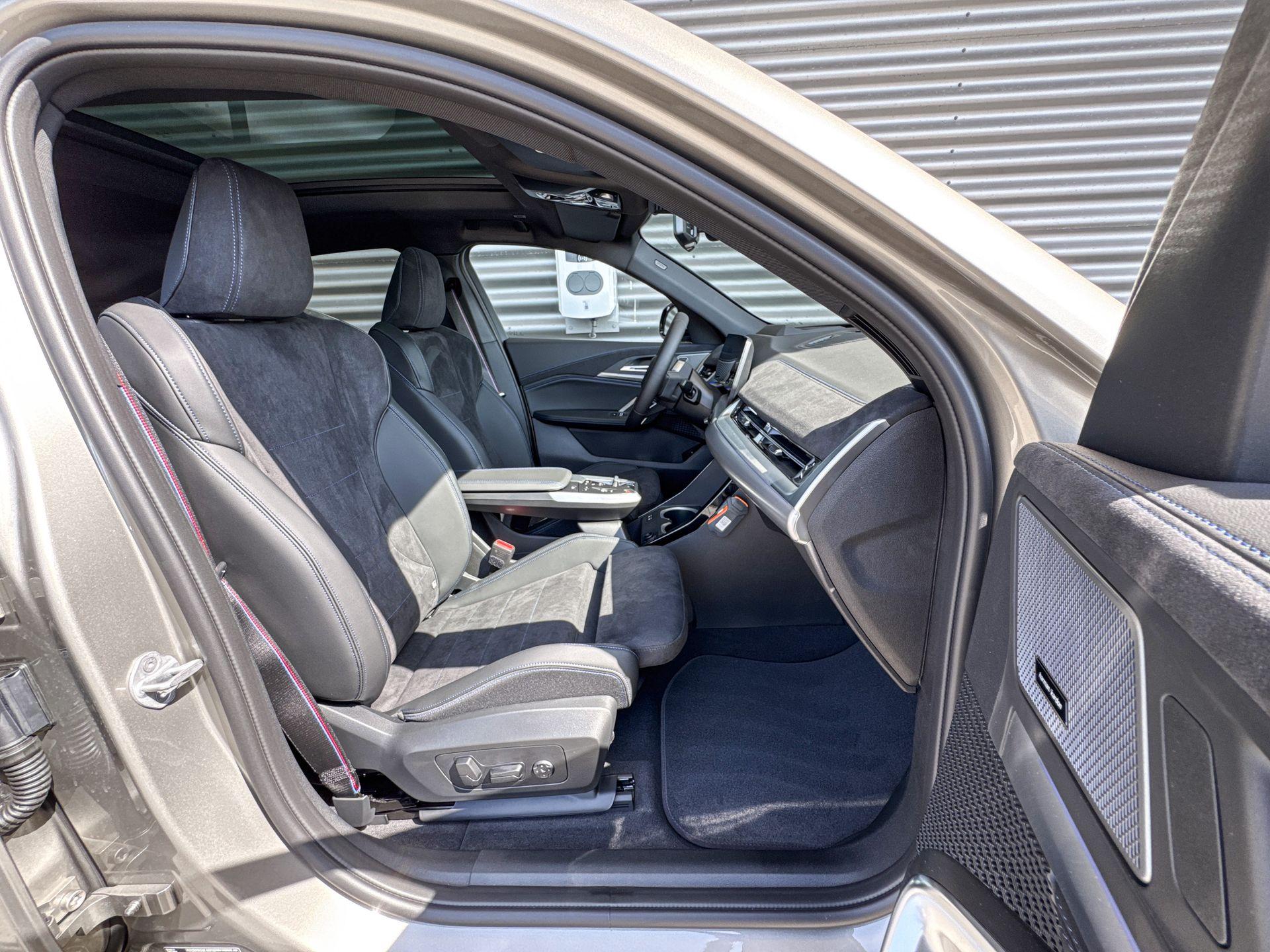 Foto van BMW Ix2 Edrive20