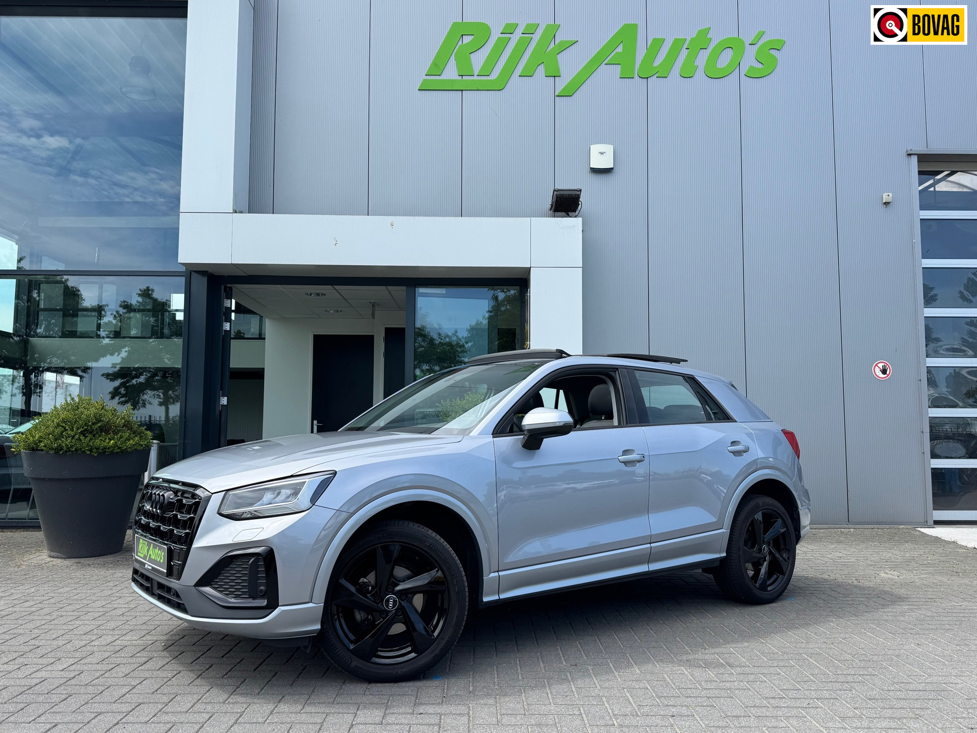 Audi Q2 35 TFSI * Panoramadak * Virtual Cockpit * Keyless * Leder 2023 - voorkant