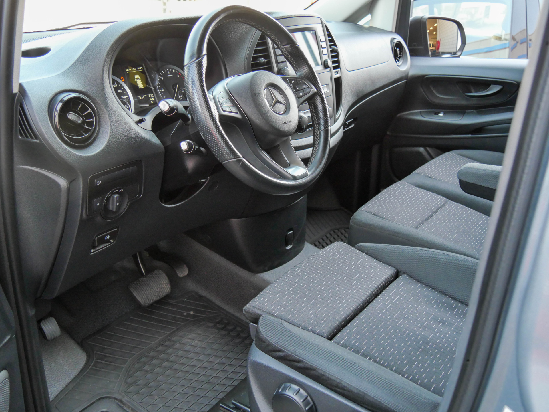Foto van Mercedes-Benz Vito