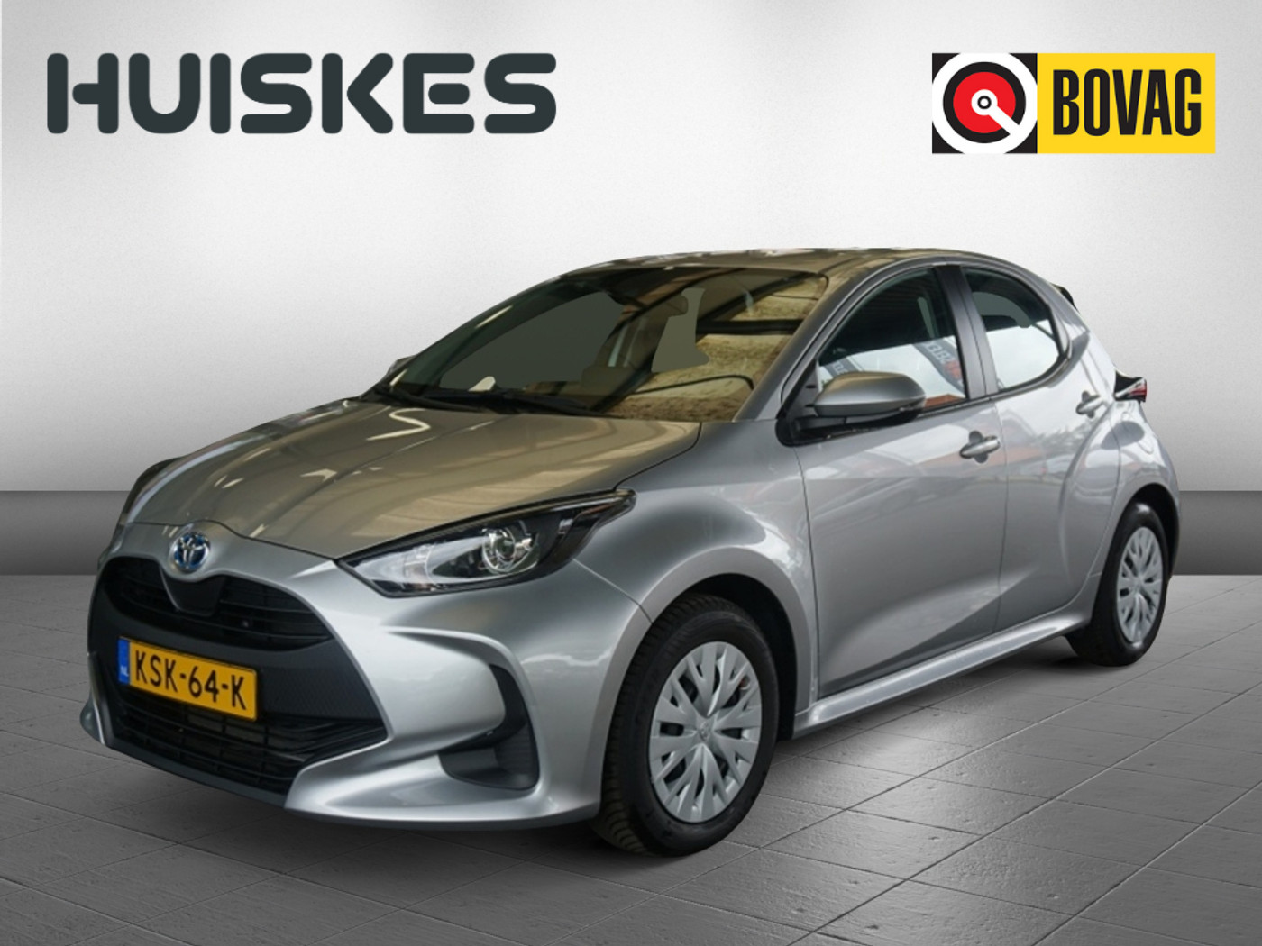 Toyota Toyota Yaris 1.5 Hybrid 115 Comfort | Carplay | Adapt. Cruise | Achteruitrijcamera 2024 - voorkant