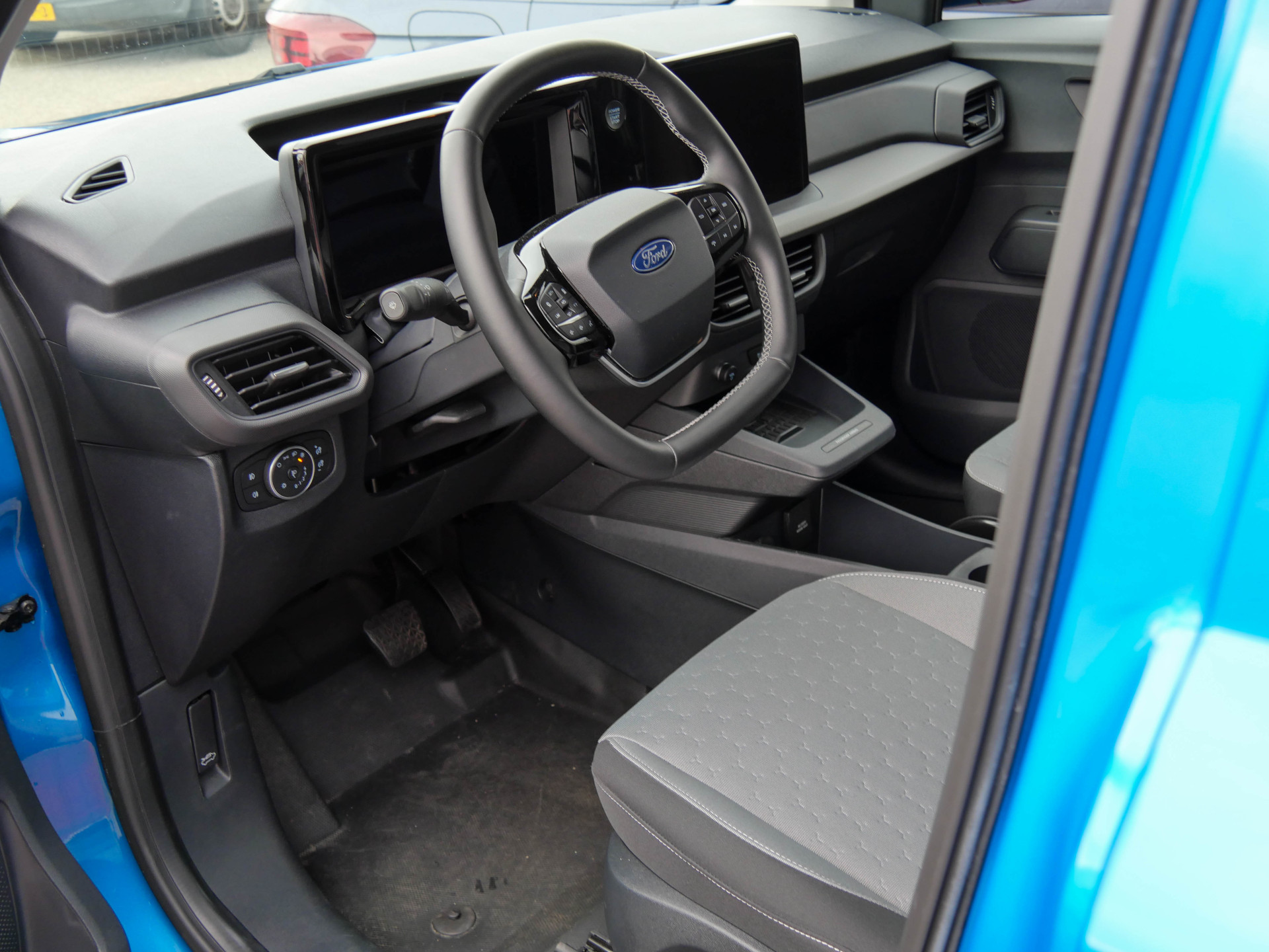 Foto van Ford Transit Courier
