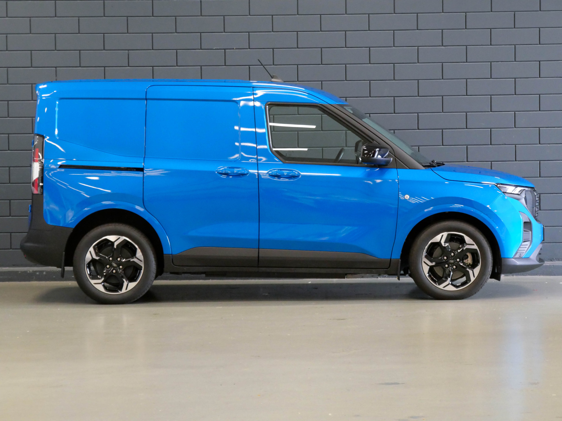 Foto van Ford Transit Courier