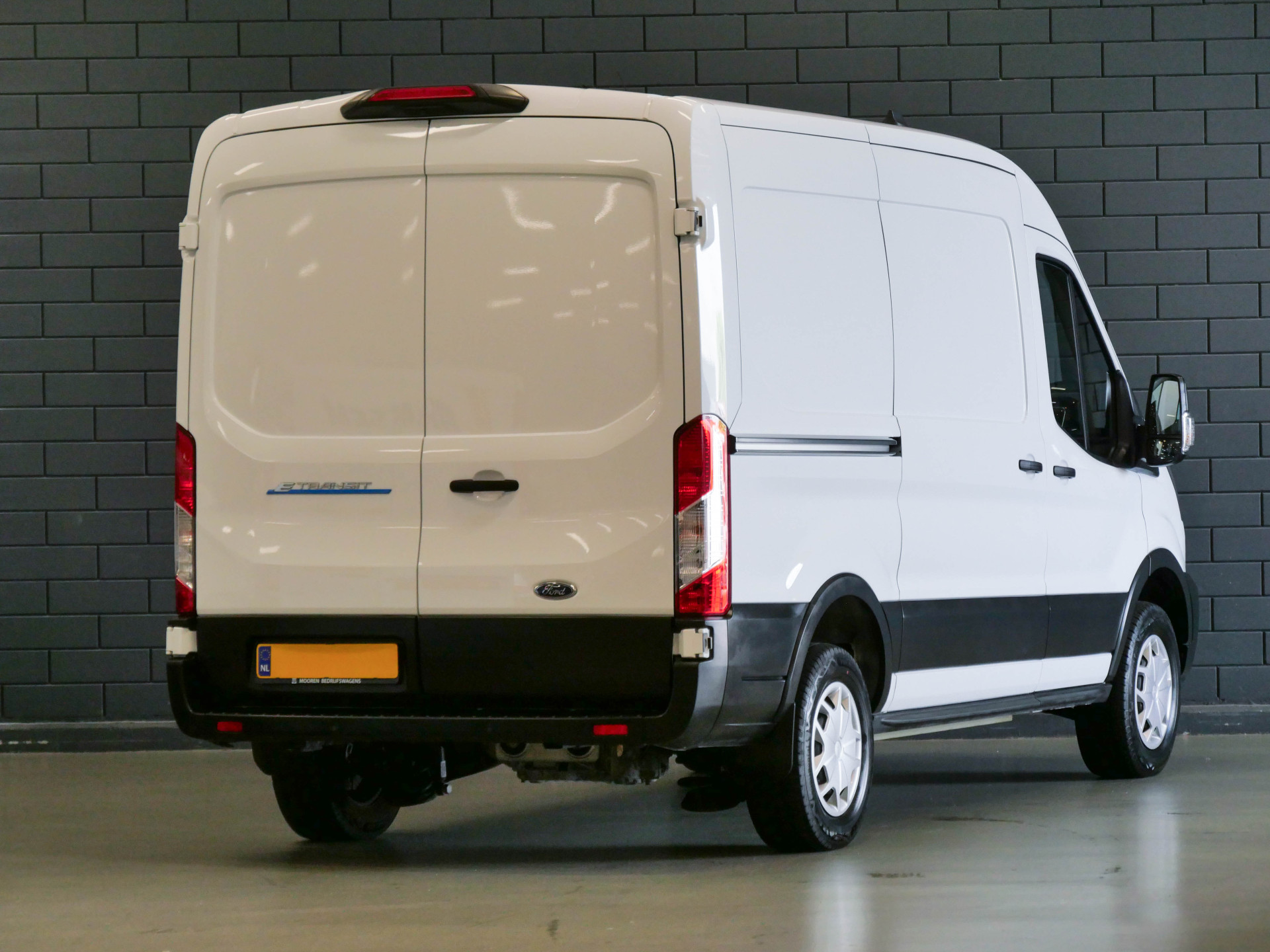 Foto van Ford E-transit