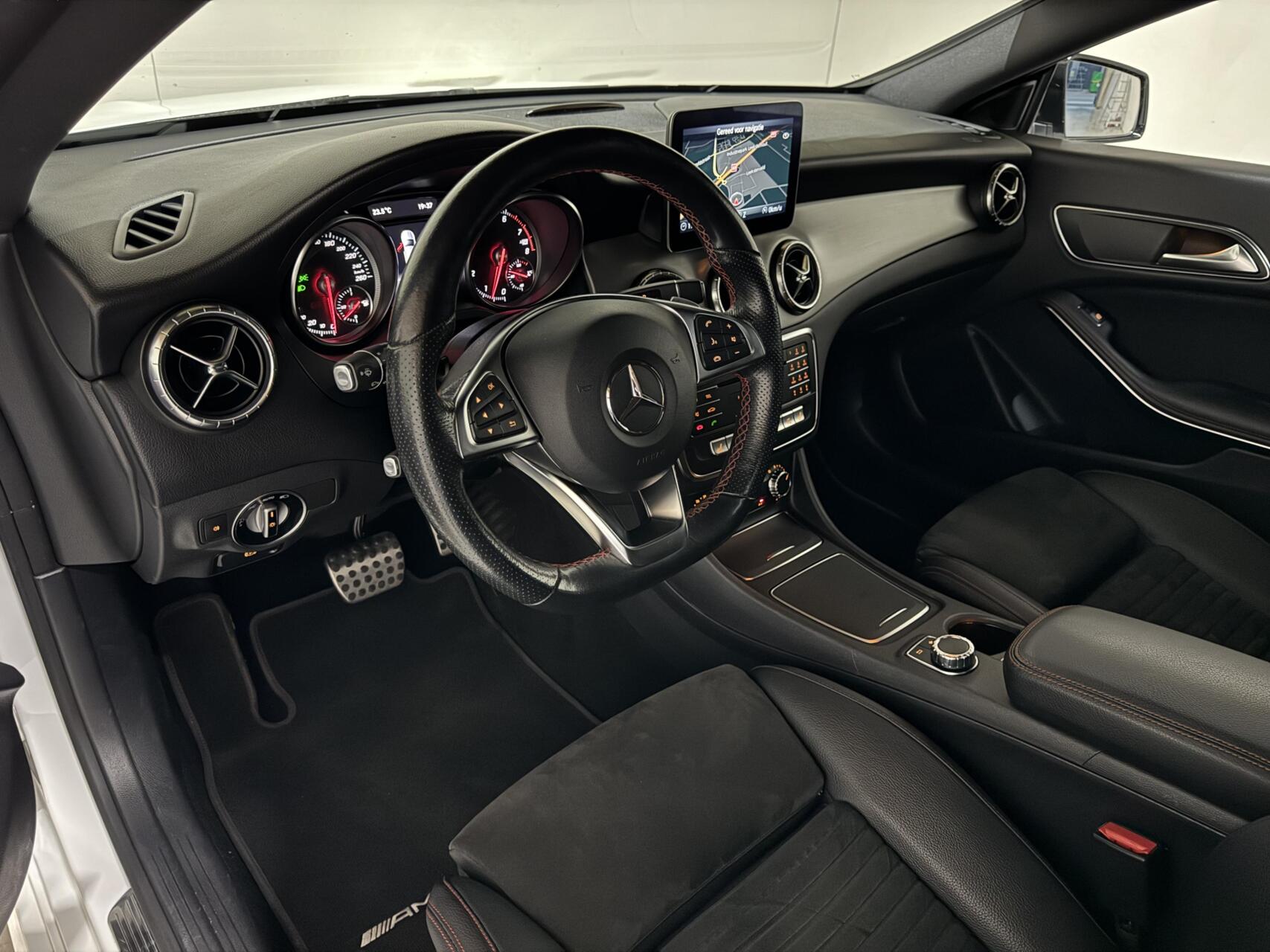 Foto van Mercedes-Benz Cla 180
