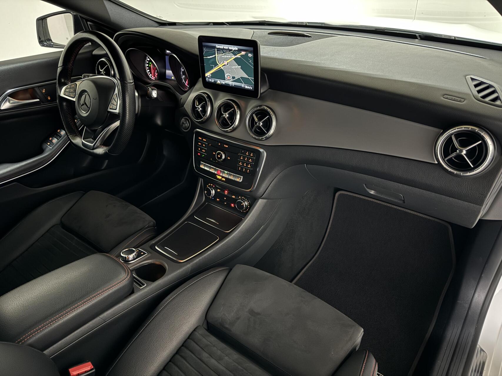 Foto van Mercedes-Benz Cla 180