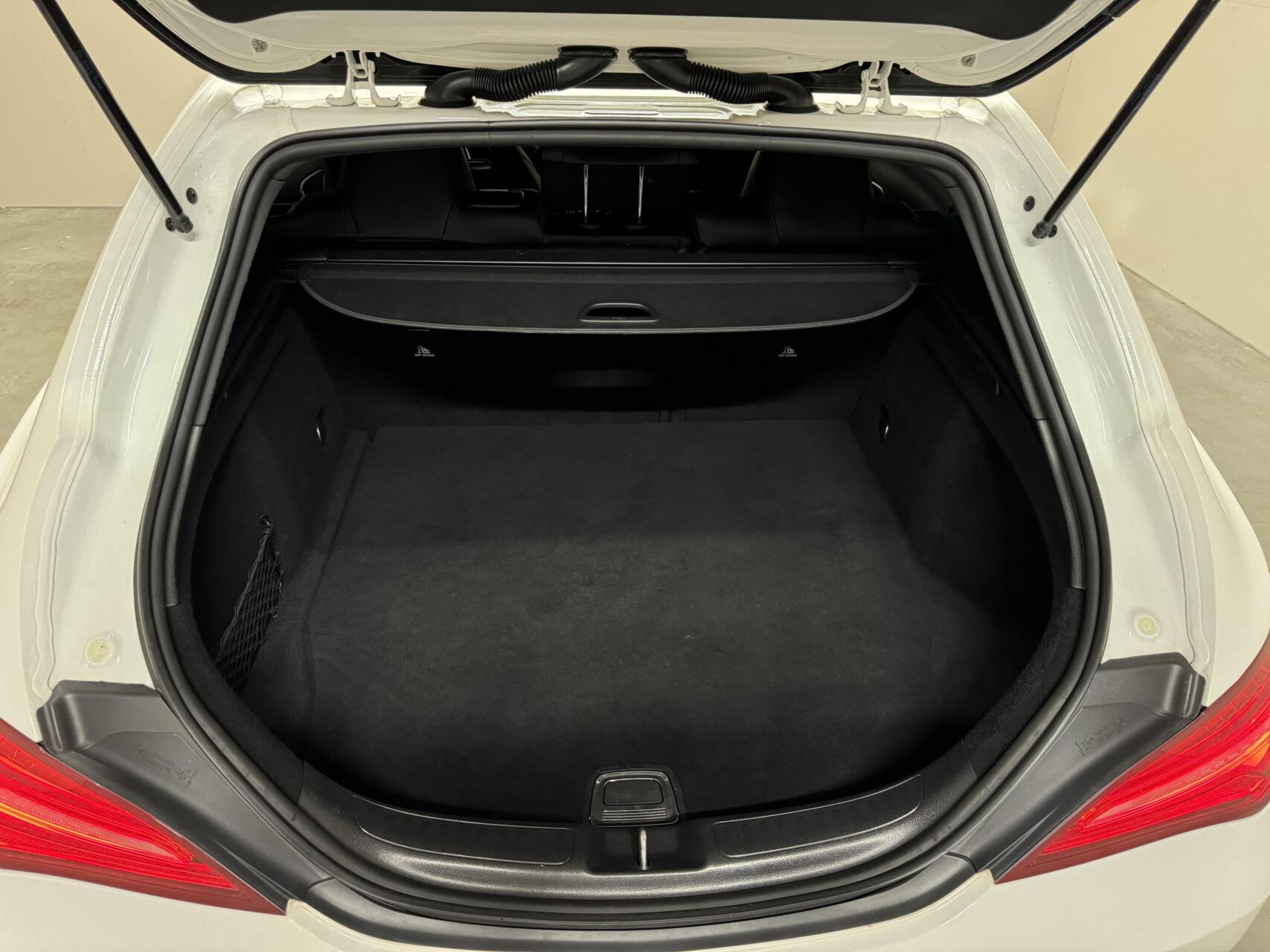 Foto van Mercedes-Benz Cla 180