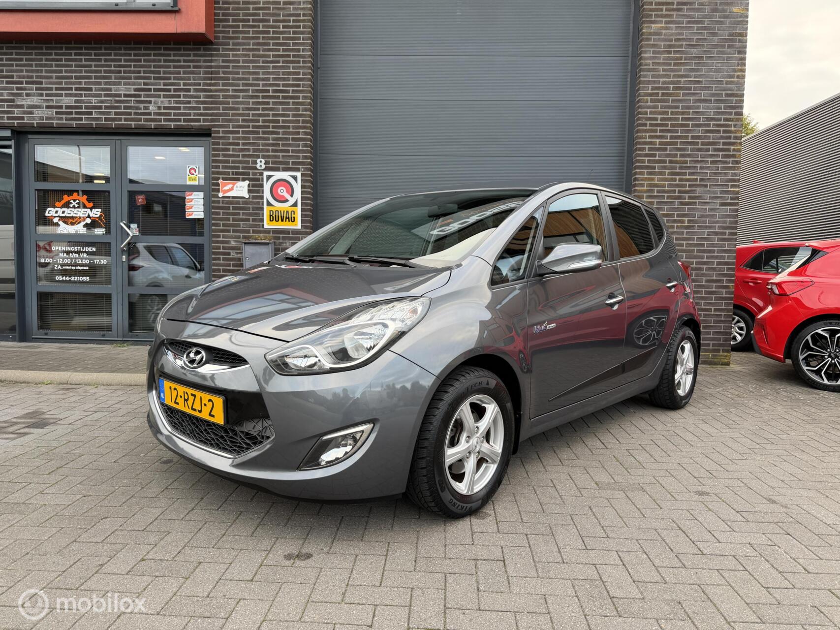 Hyundai Ix20 i drive 74215km nap Hoge instap Rijklaar 2011 - voorkant