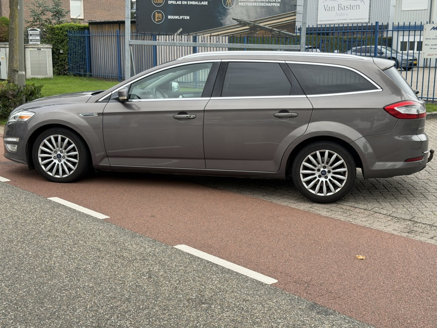 Foto van Ford Mondeo