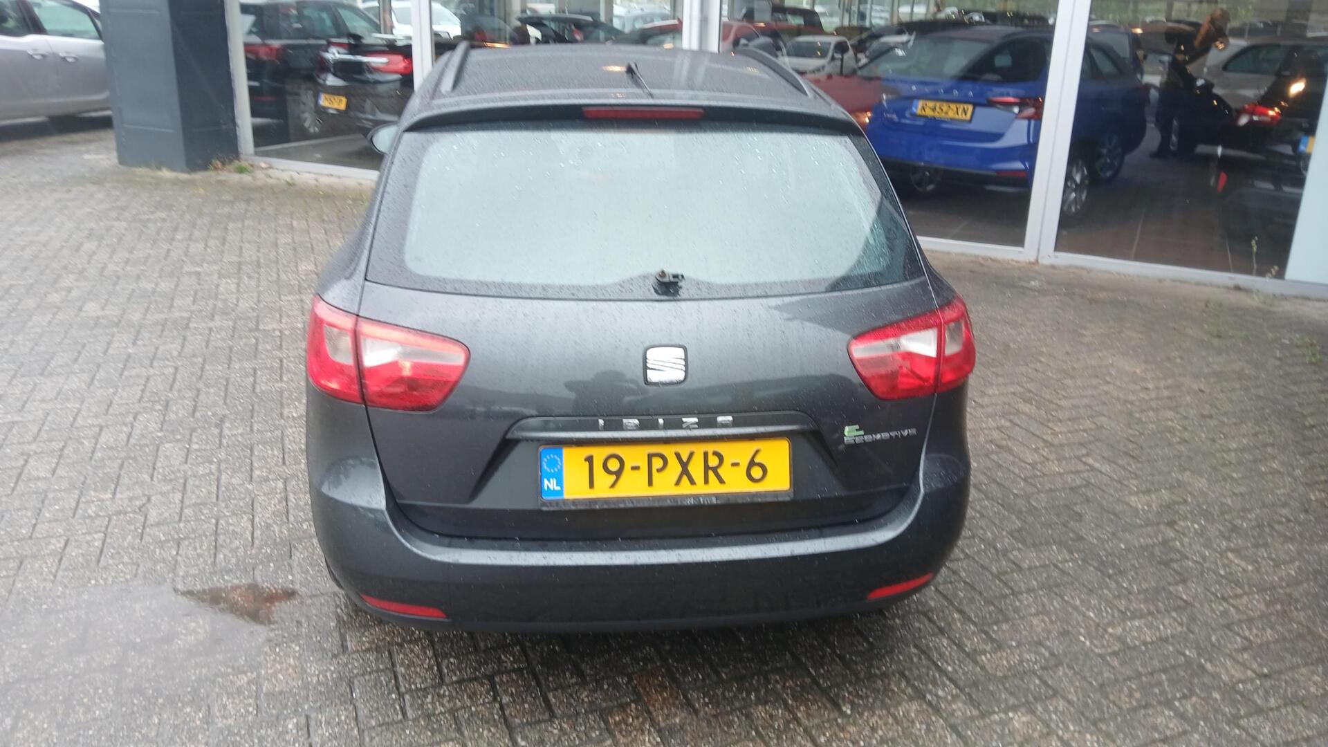 Foto van Seat Ibiza ST