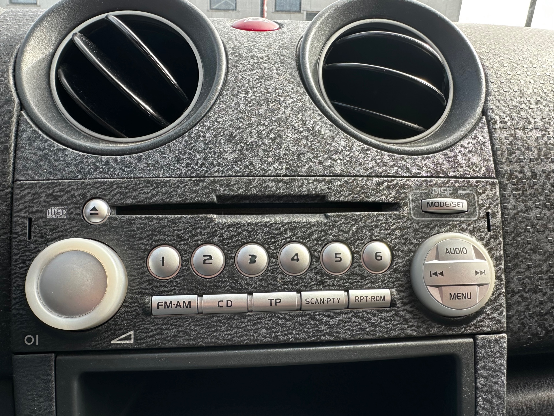 Foto van Mitsubishi Mitsubishi Colt
