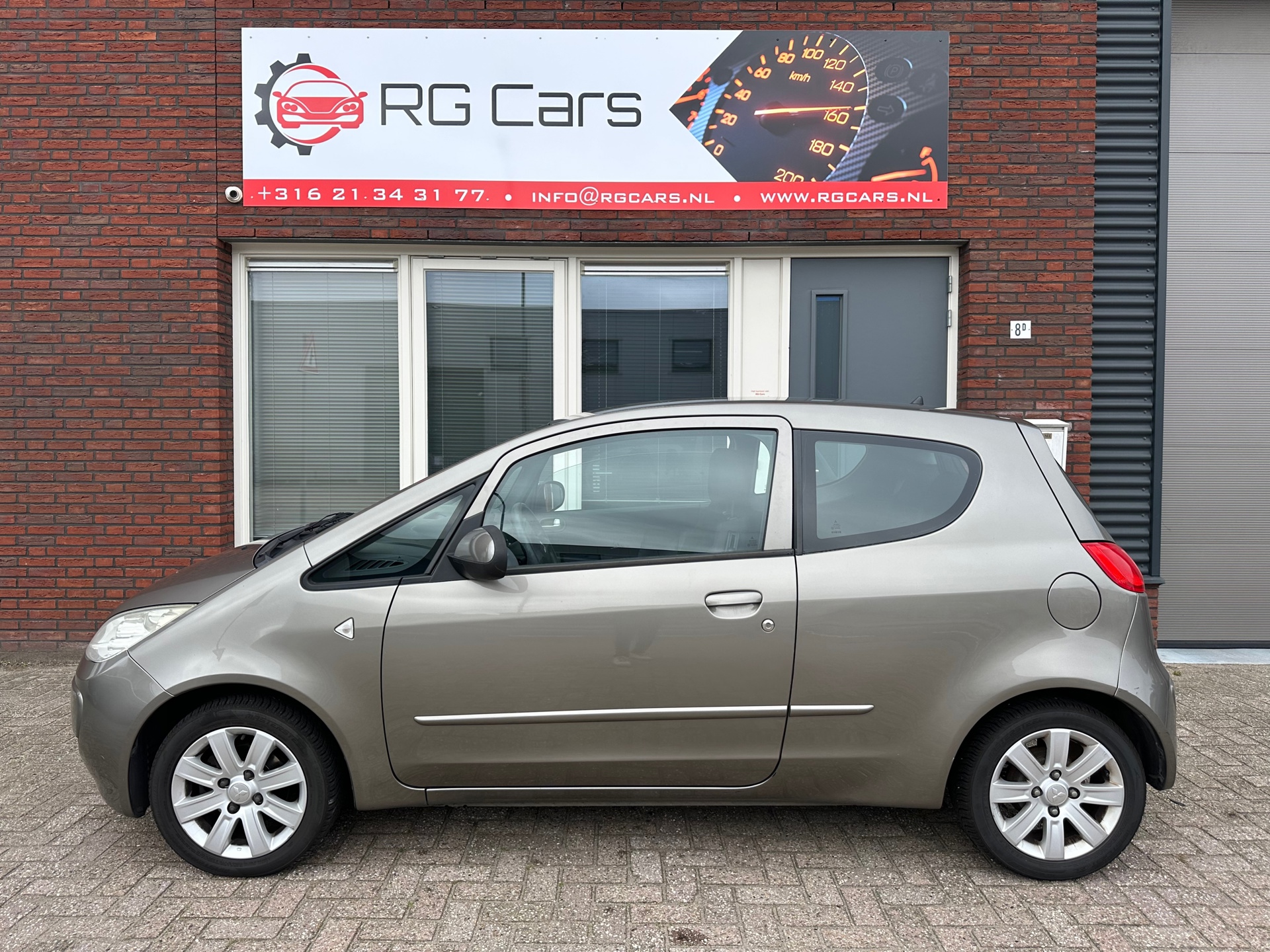 Foto van Mitsubishi Mitsubishi Colt