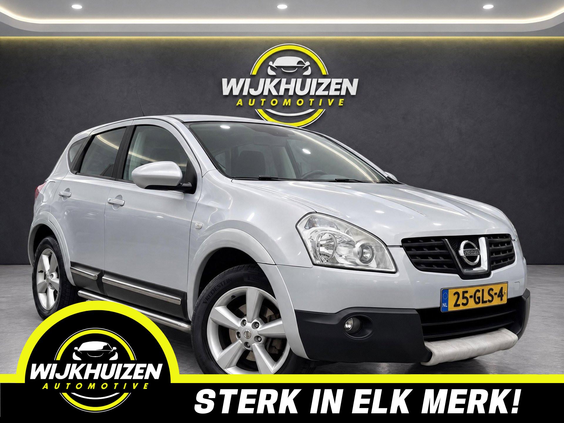 Nissan Nissan Qashqai 2.0 Tekna Pack met Panorama dak !!! Climate !!! Cruise !!! Trekhaak !!! 2008 - voorkant