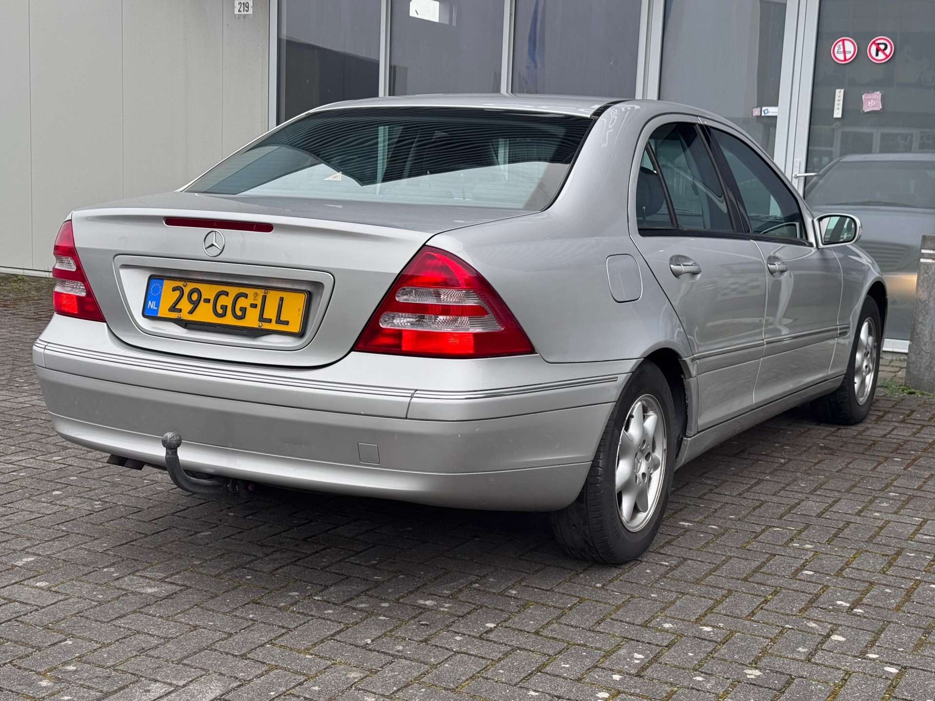 Foto van Mercedes-Benz C 200 Kompressor