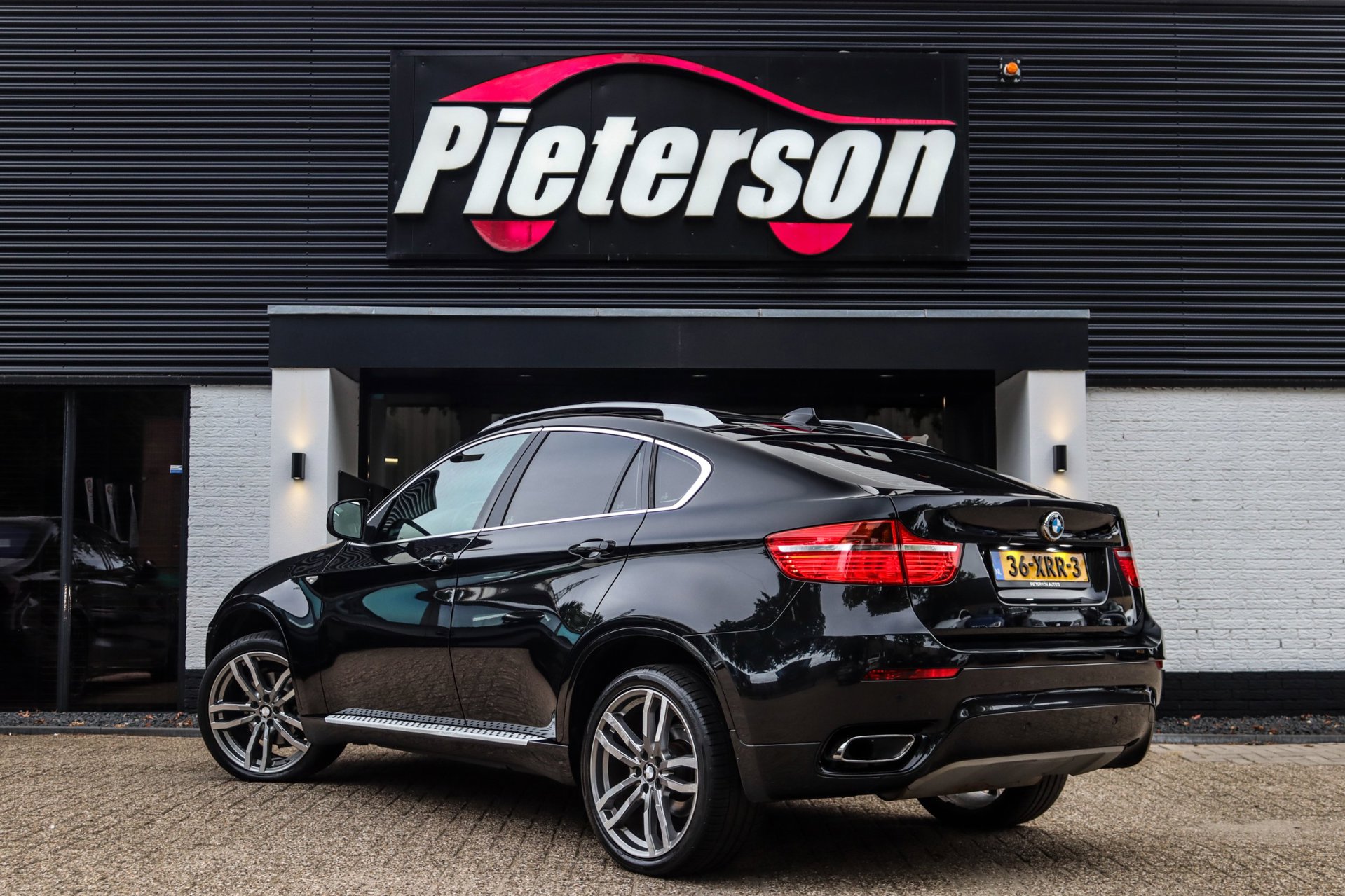 Foto van BMW X6 Xdrive40d