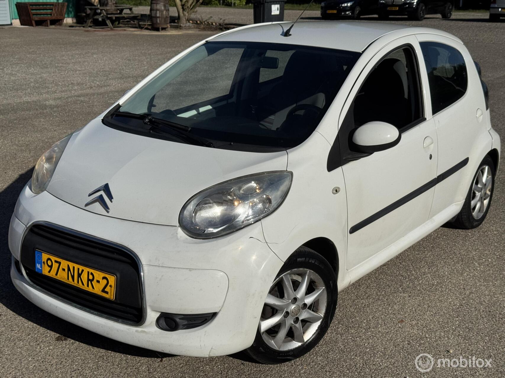 Citroen Citroen C1 1.0-12V Rijklaar 2011 - voorkant