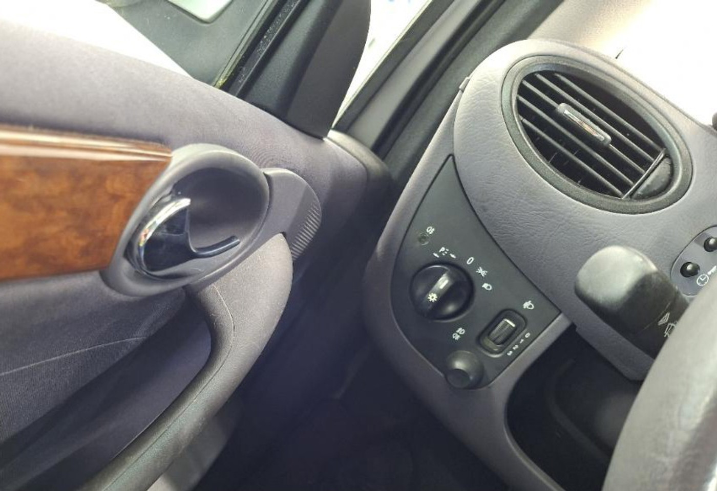 Foto van Mercedes-Benz A 190