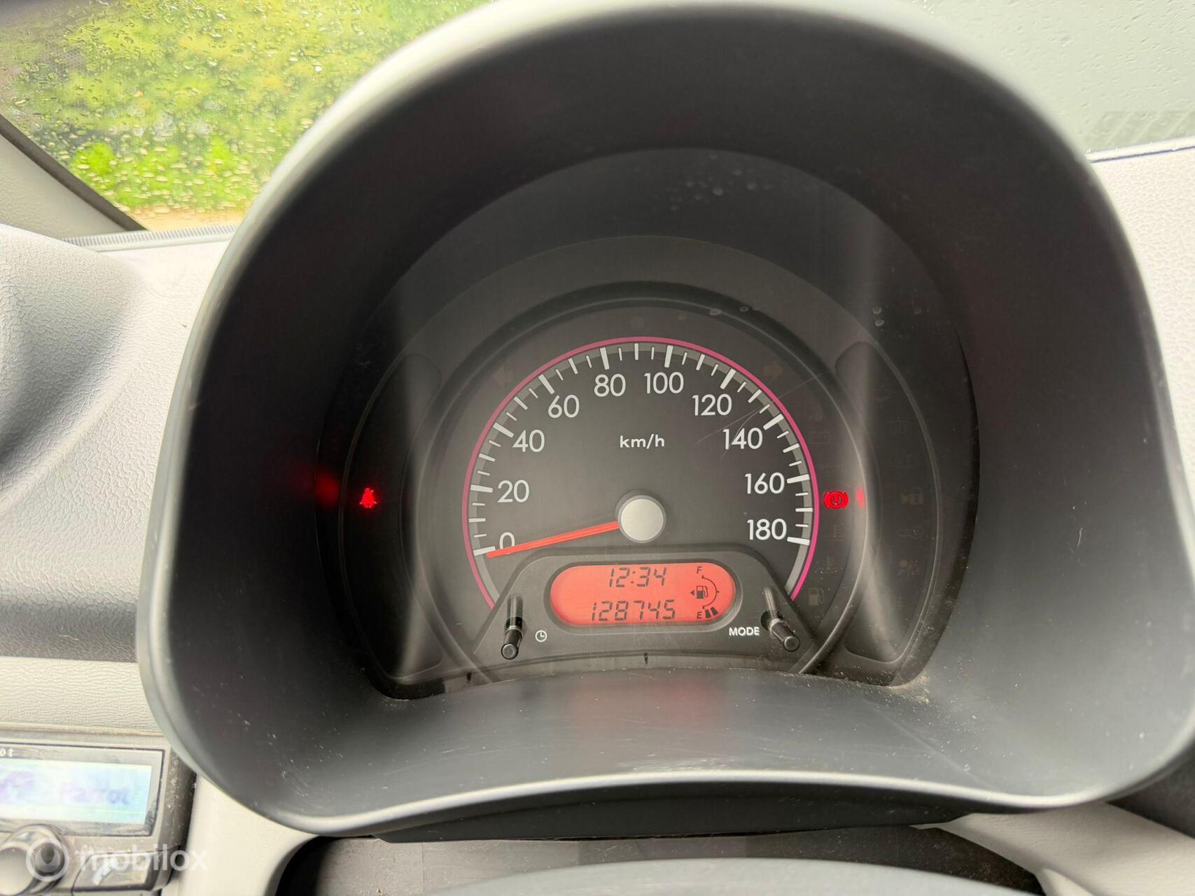 Foto van Nissan Nissan Pixo