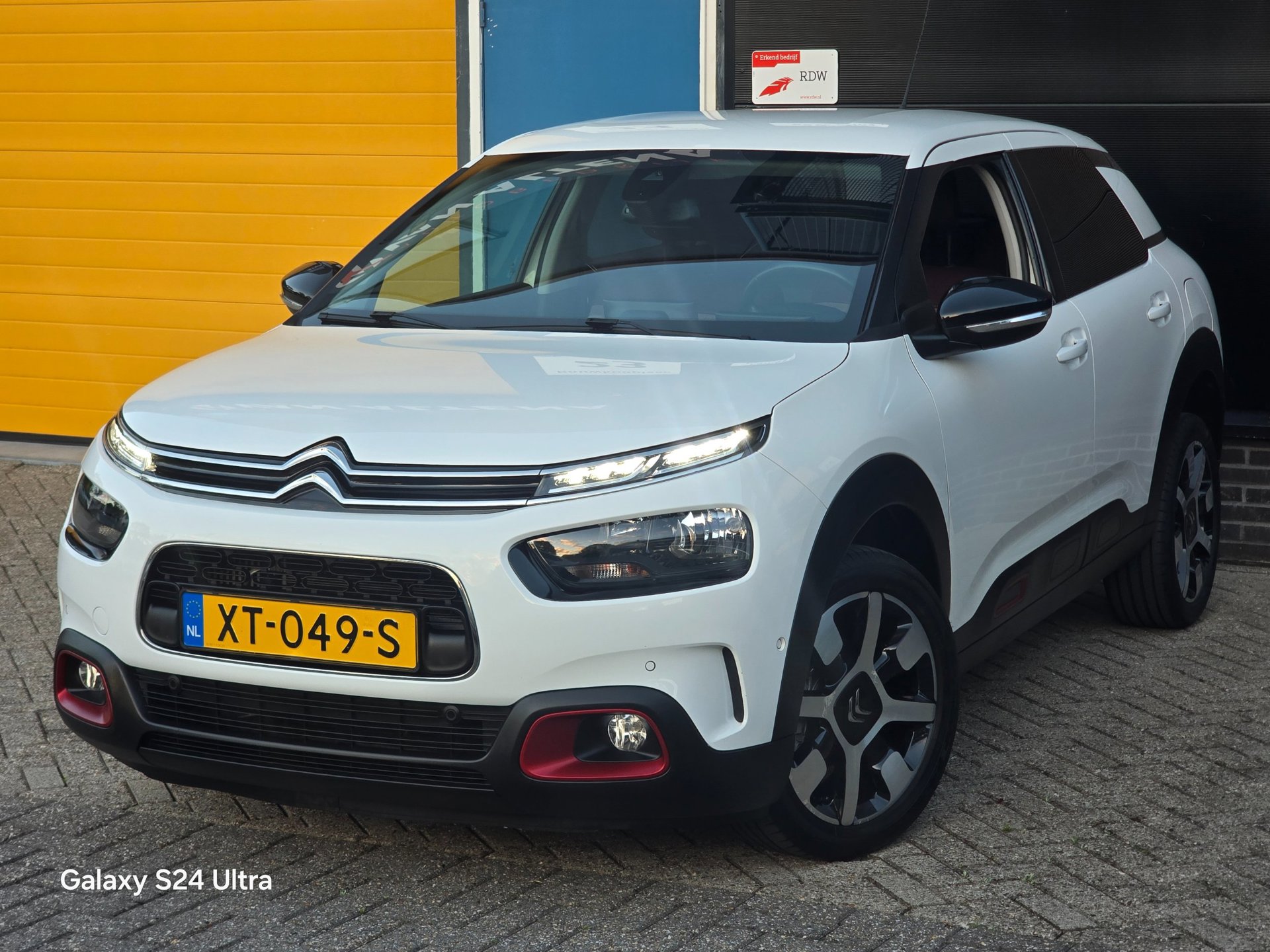 Foto van Citroen C4 Cactus
