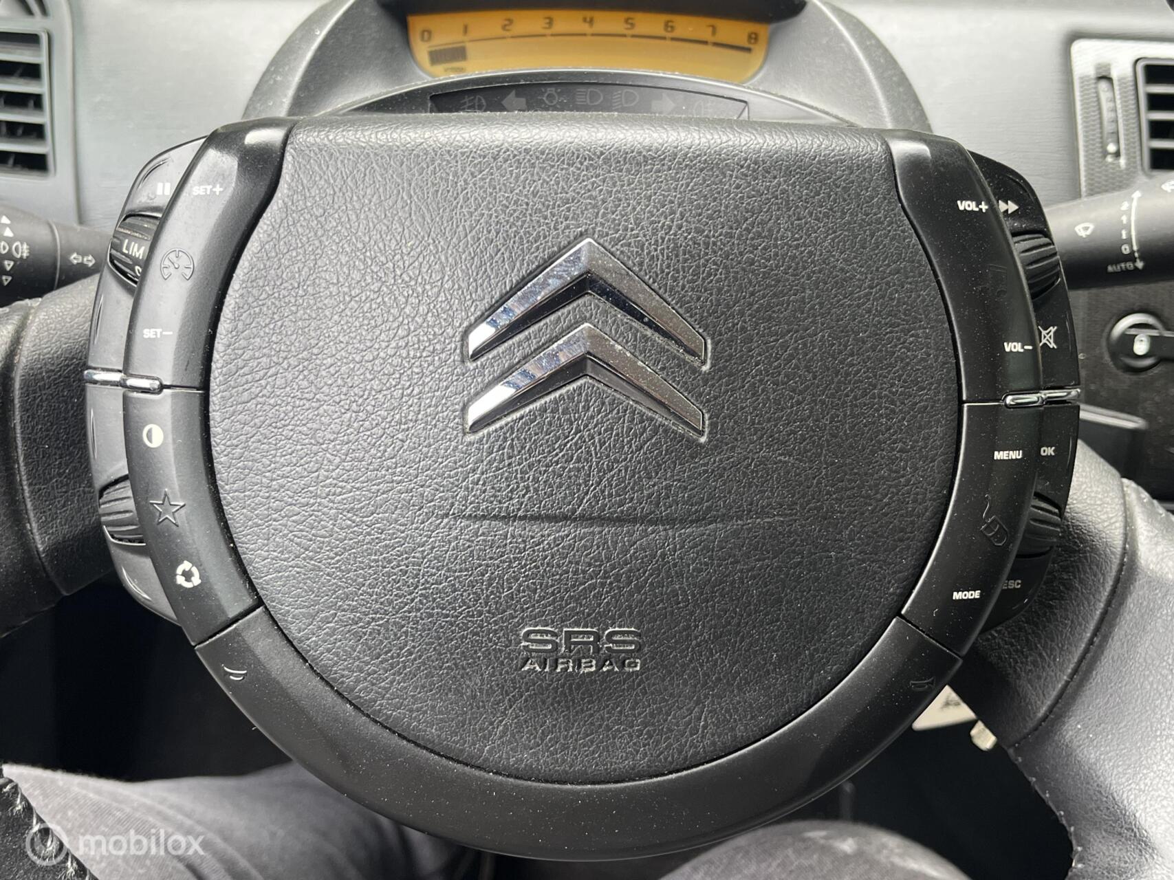 Foto van Citroen C4