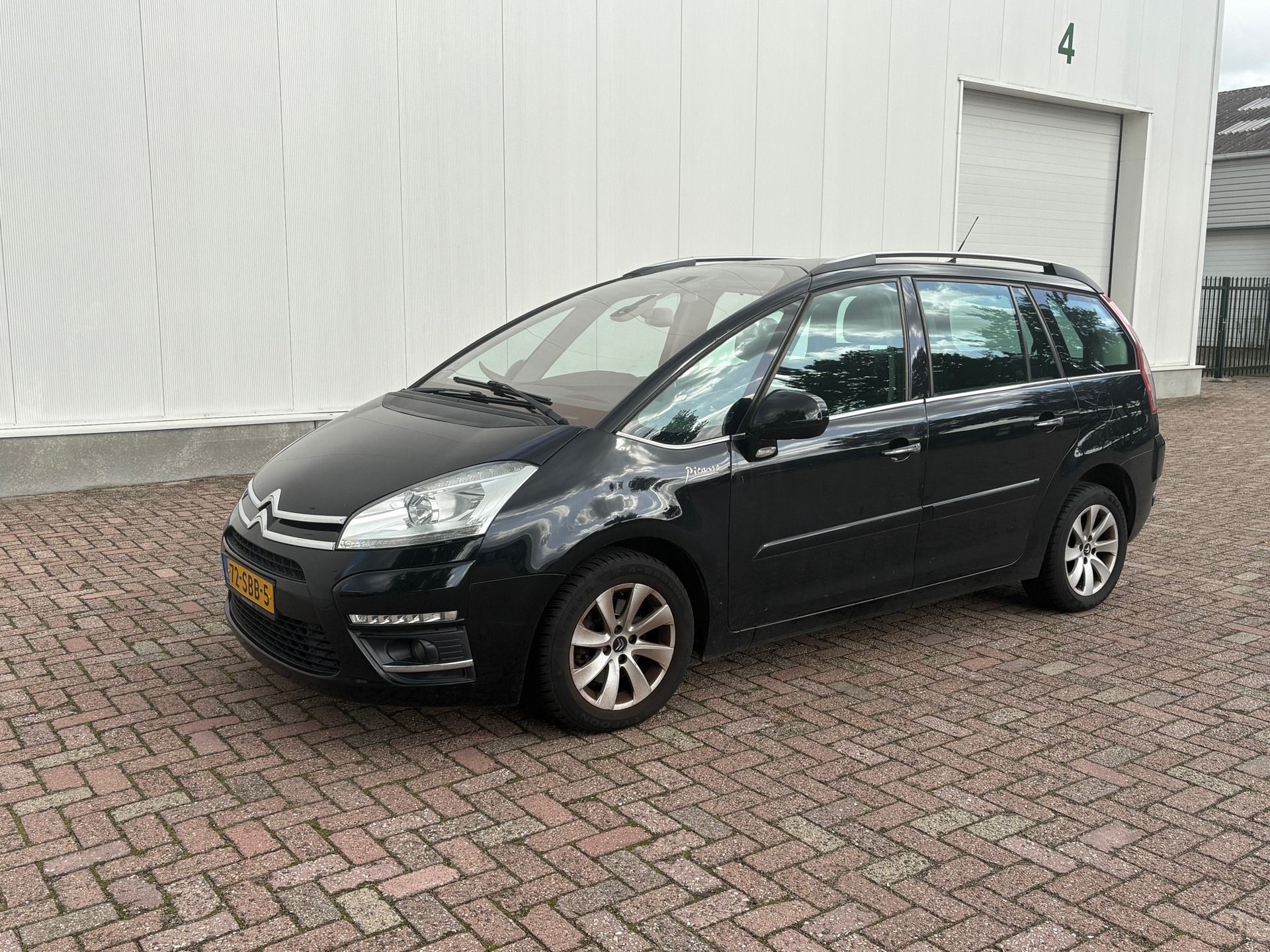 Citroen C4 Picasso 1.6 THP Selection EGS EXCL BPM 2011 - voorkant