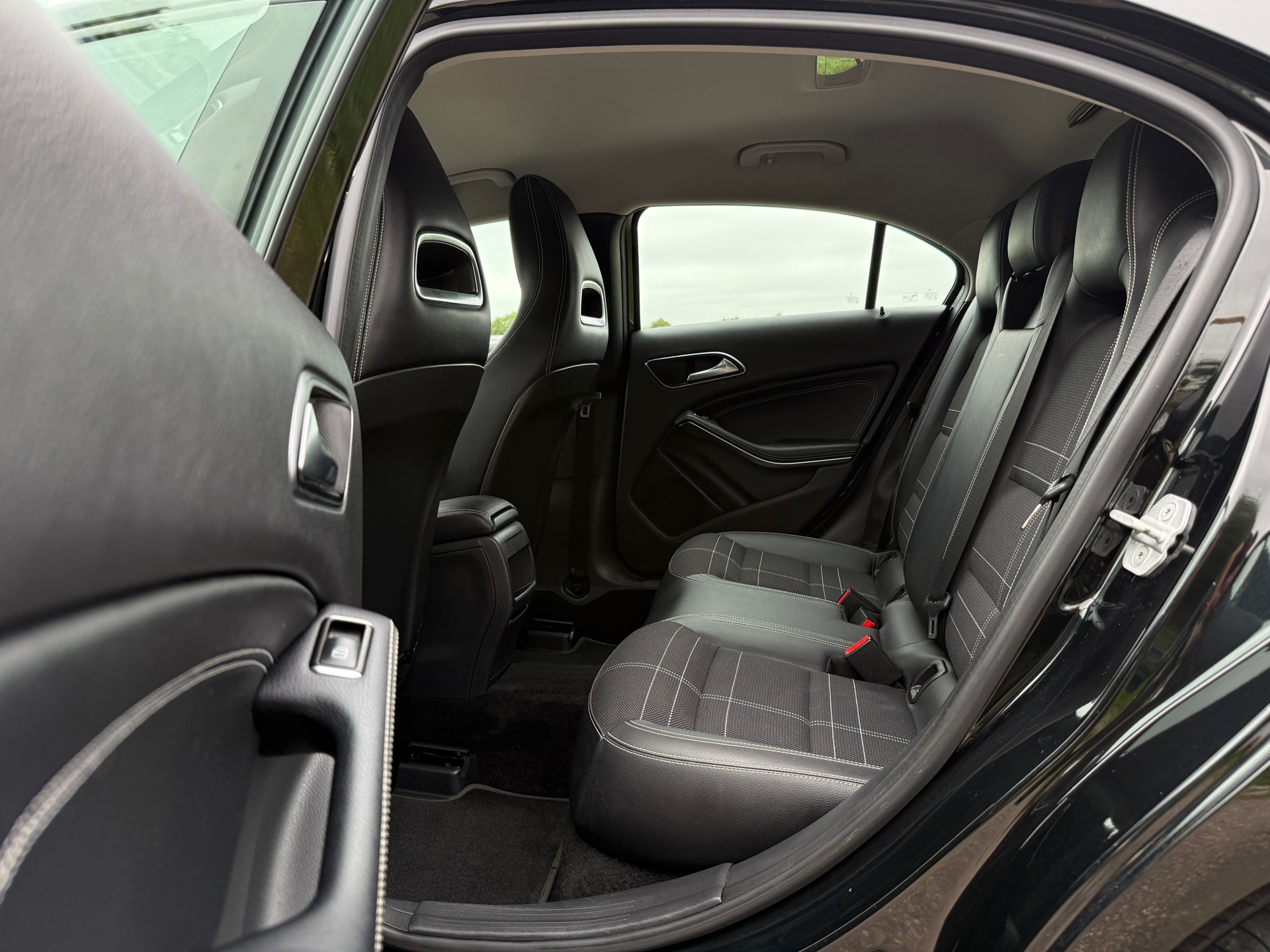 Foto van Mercedes-Benz A 180