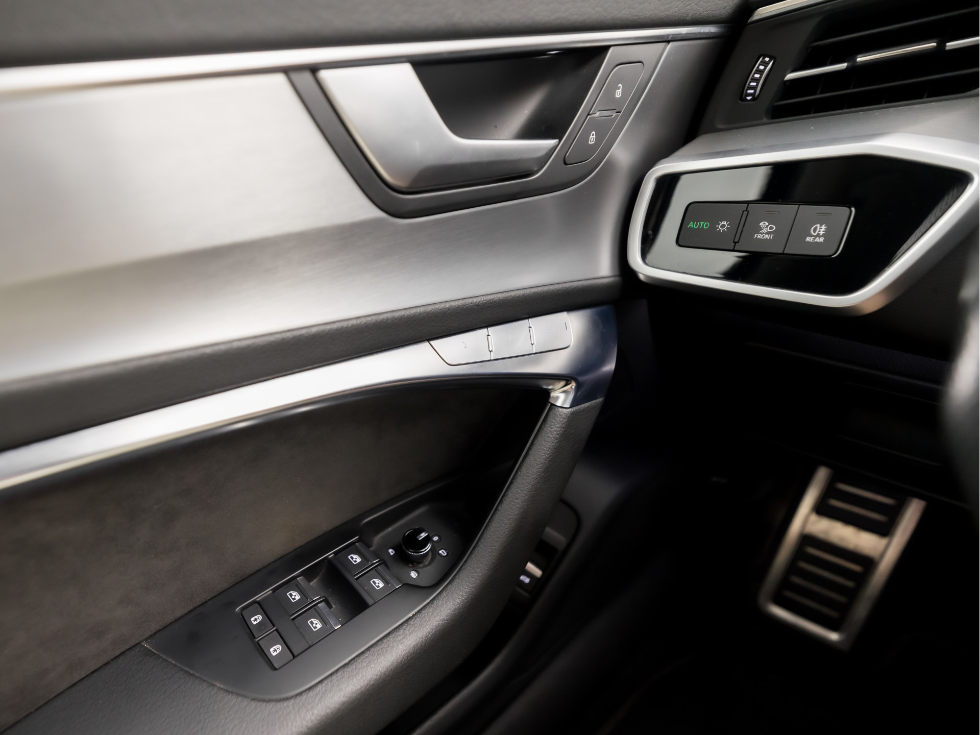 Foto van Audi A6 Avant 55 TFSI E