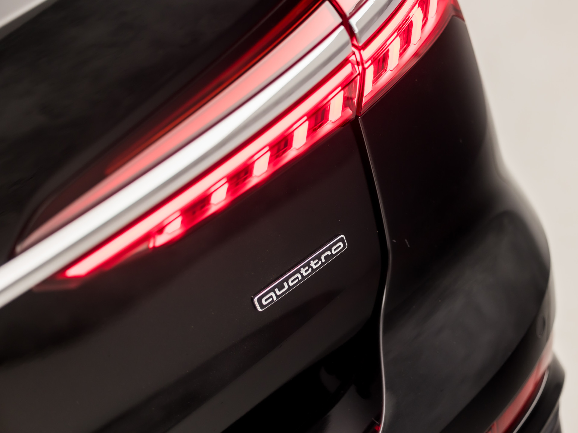Foto van Audi A6 Avant 55 TFSI E