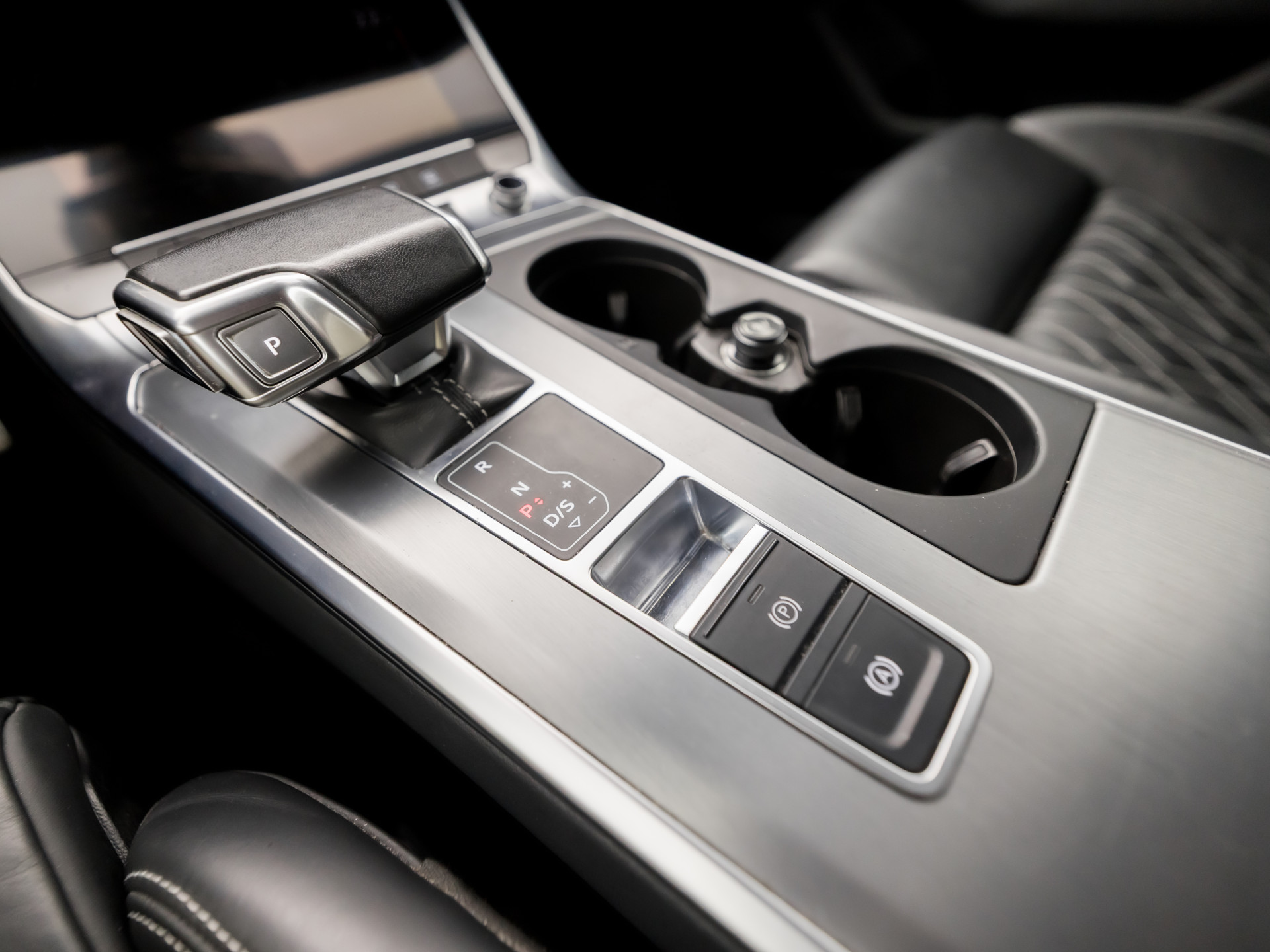 Foto van Audi A6 Avant 55 TFSI E