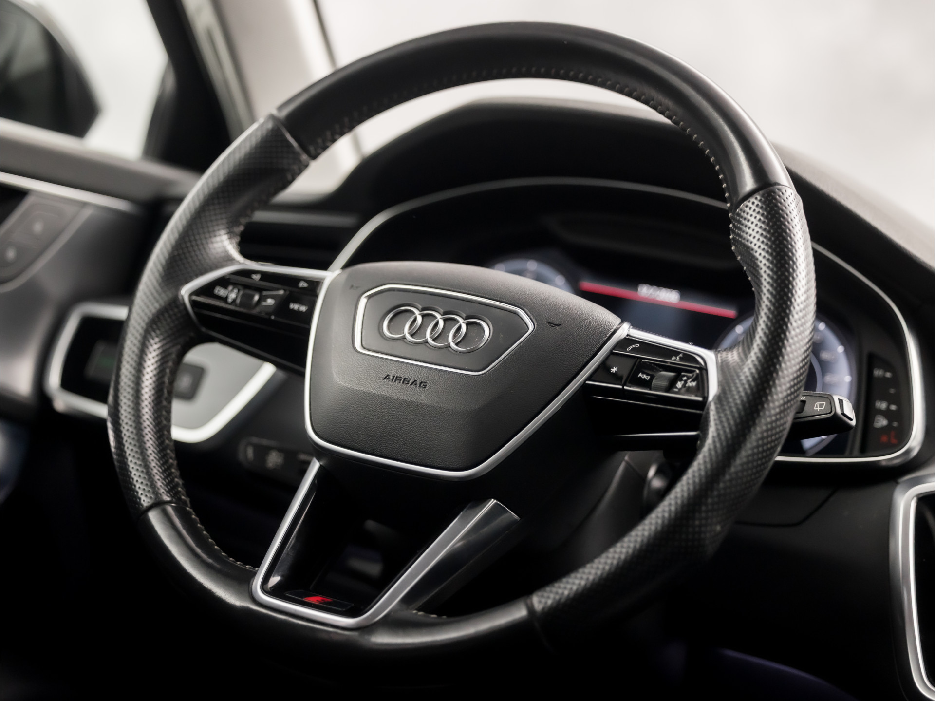 Foto van Audi A6 Avant 55 TFSI E