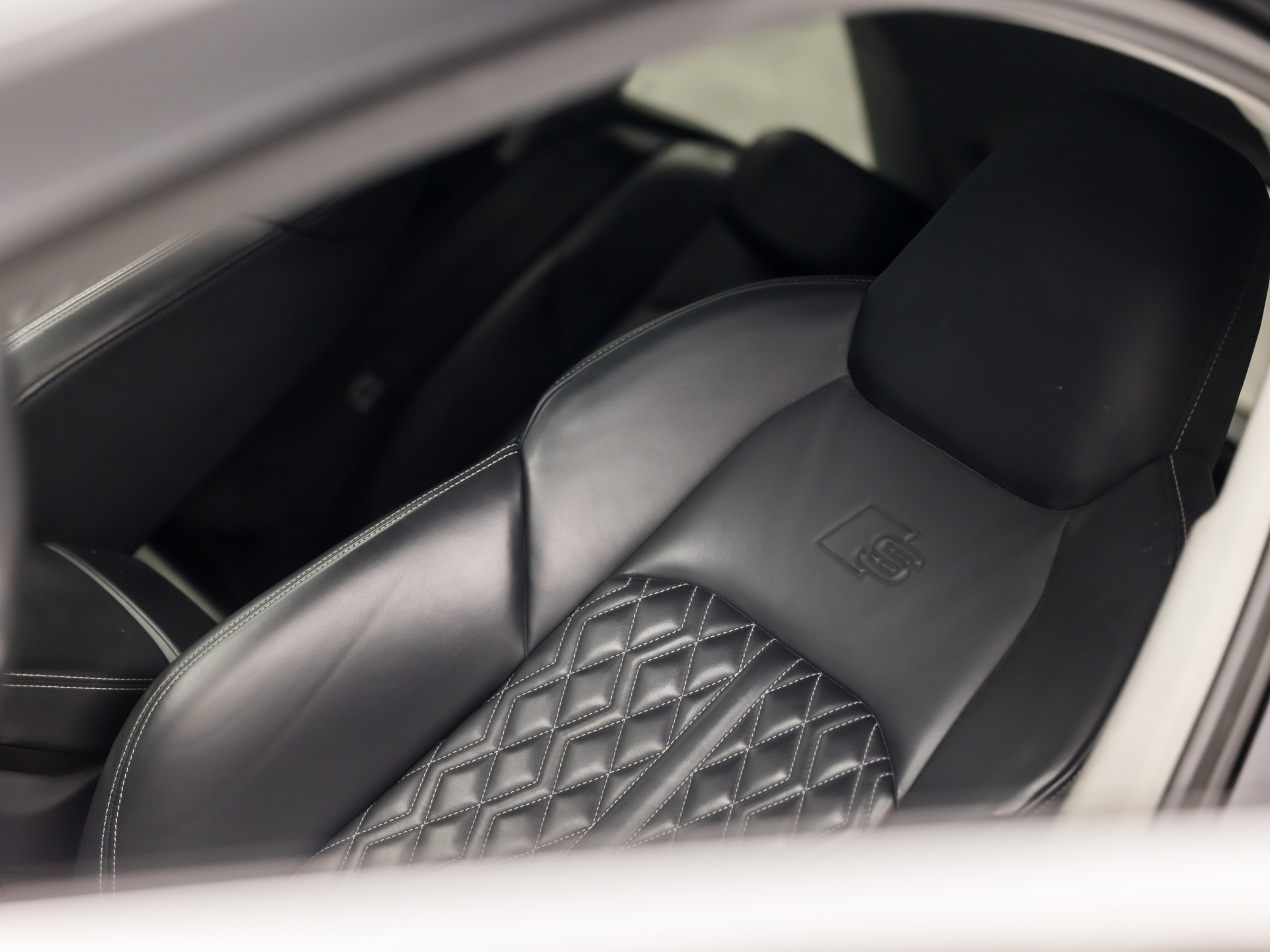 Foto van Audi A6 Avant 55 TFSI E