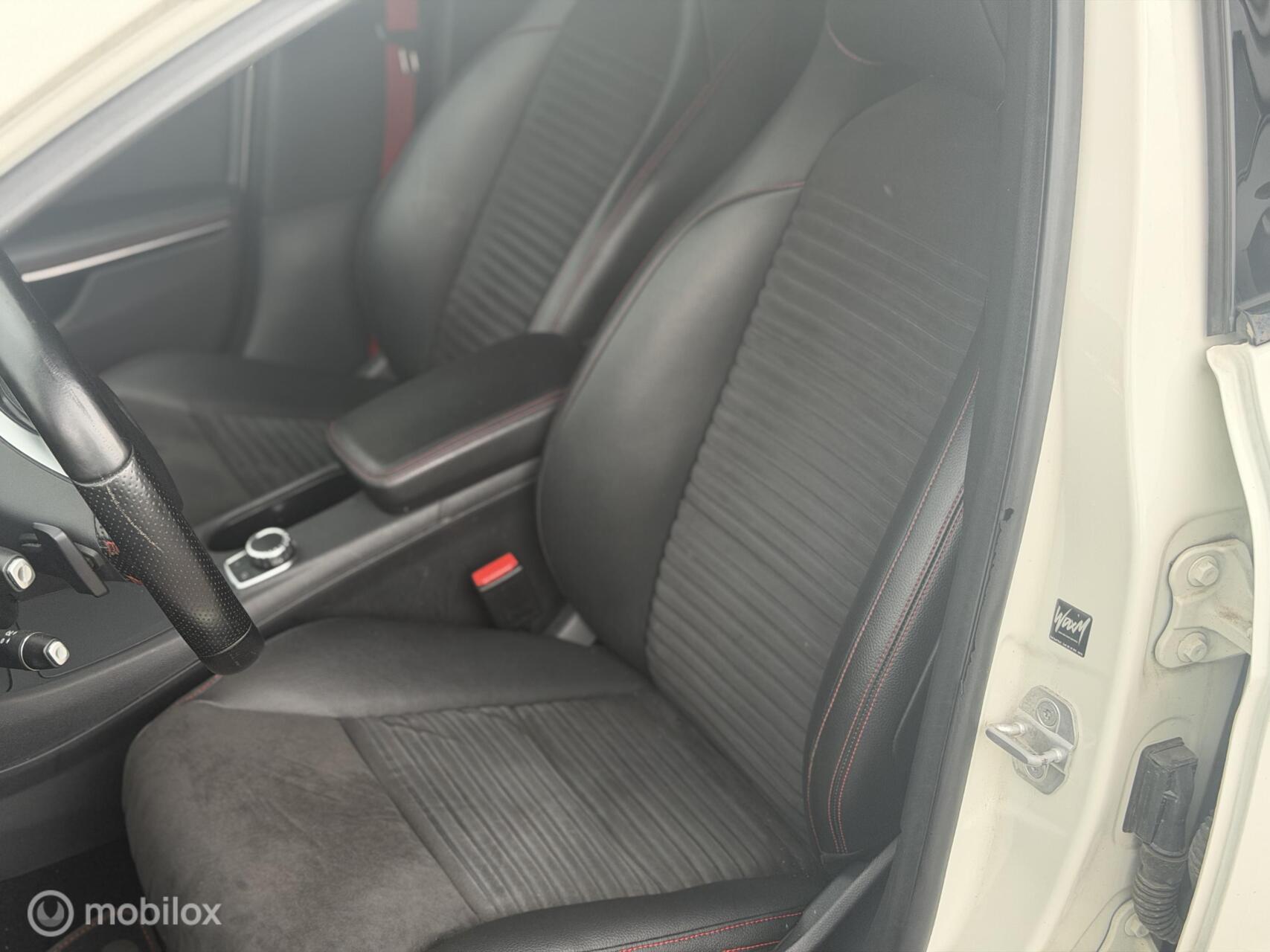 Foto van Mercedes-Benz A 250