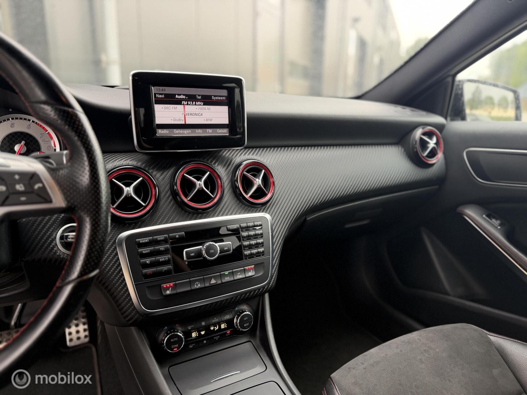 Foto van Mercedes-Benz A 250