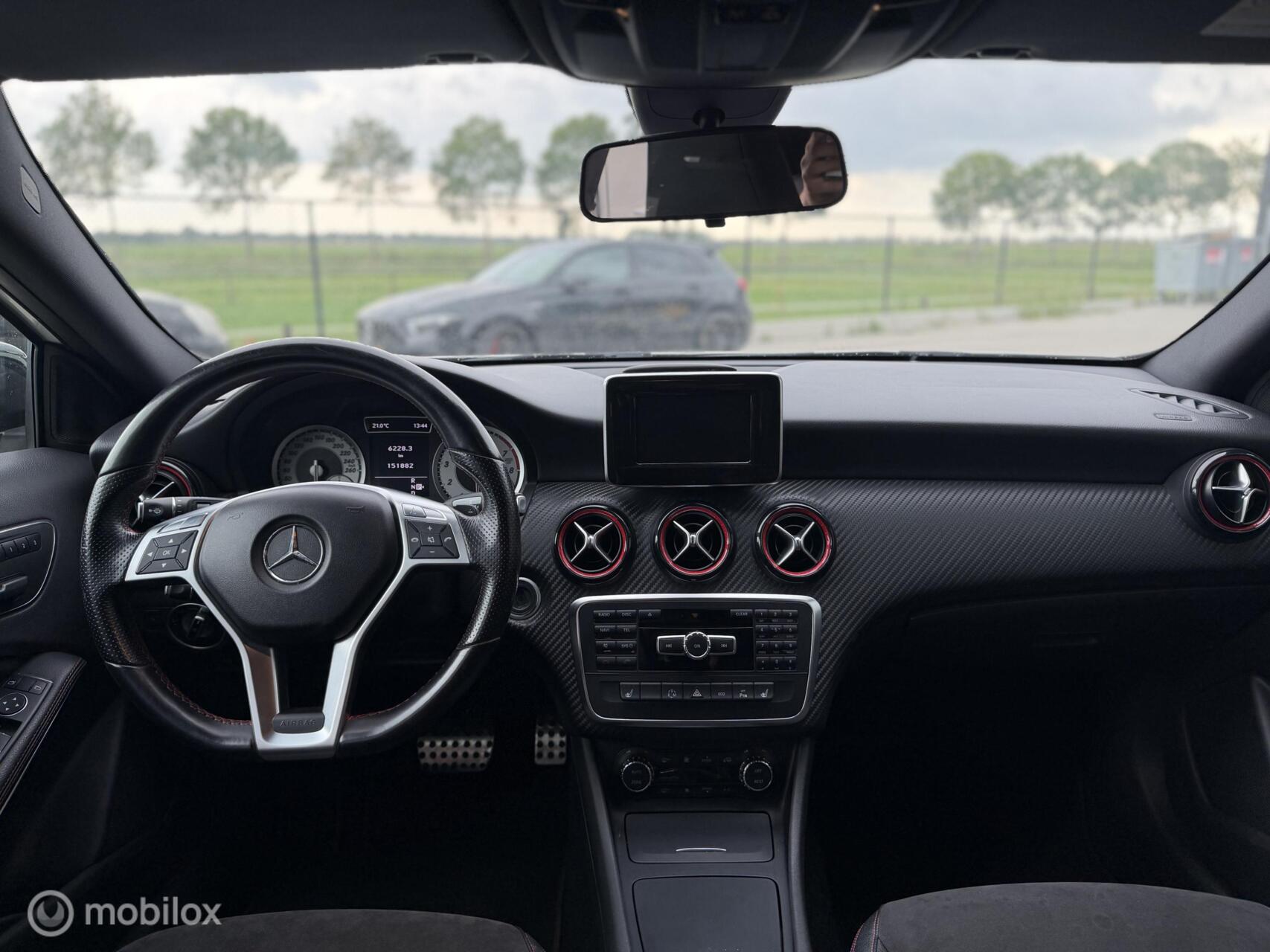 Foto van Mercedes-Benz A 250