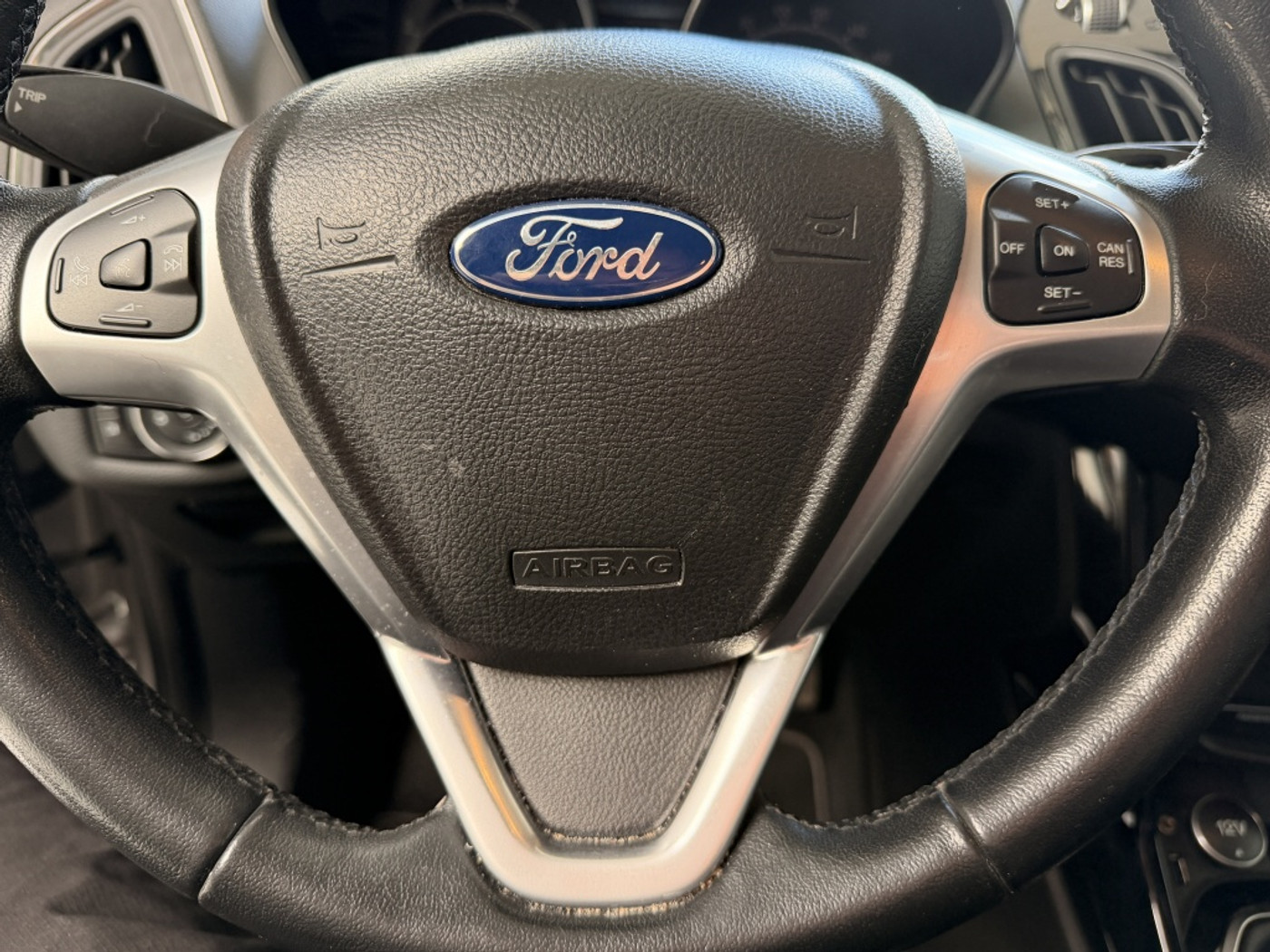 Foto van Ford B-max