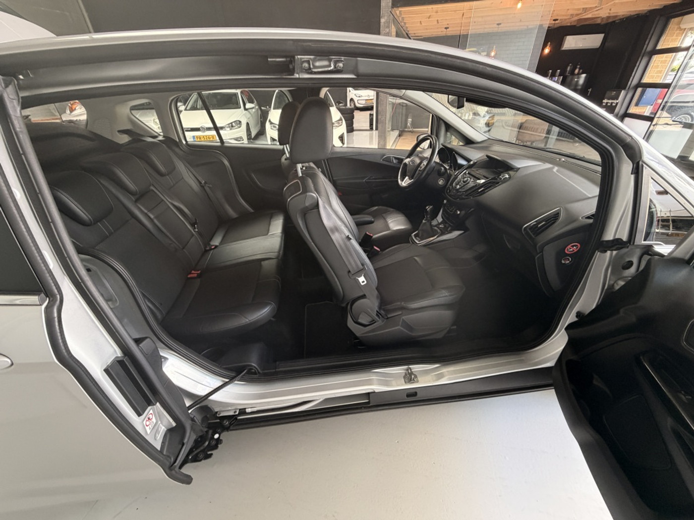 Foto van Ford B-max