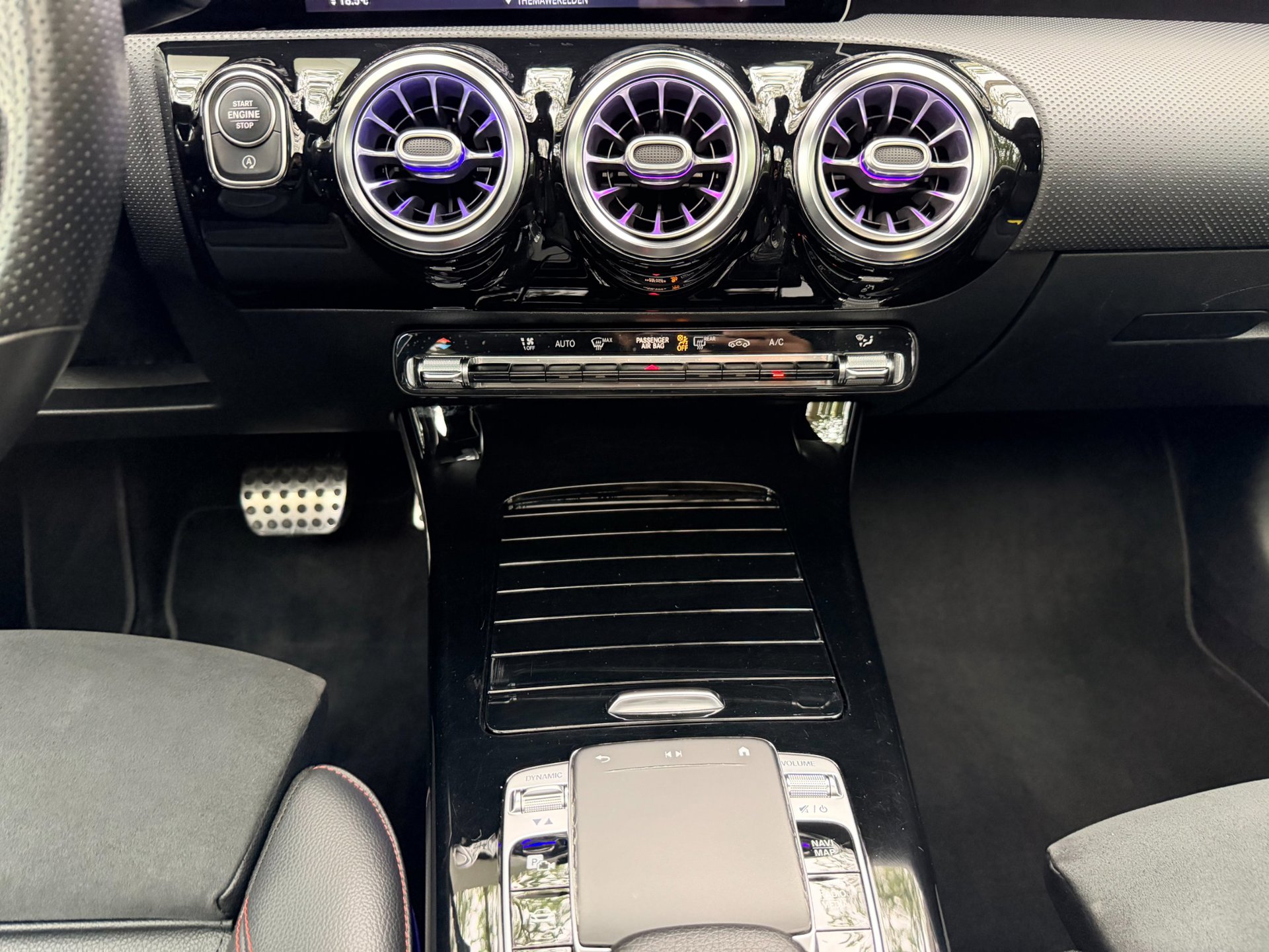 Foto van Mercedes-Benz A 200