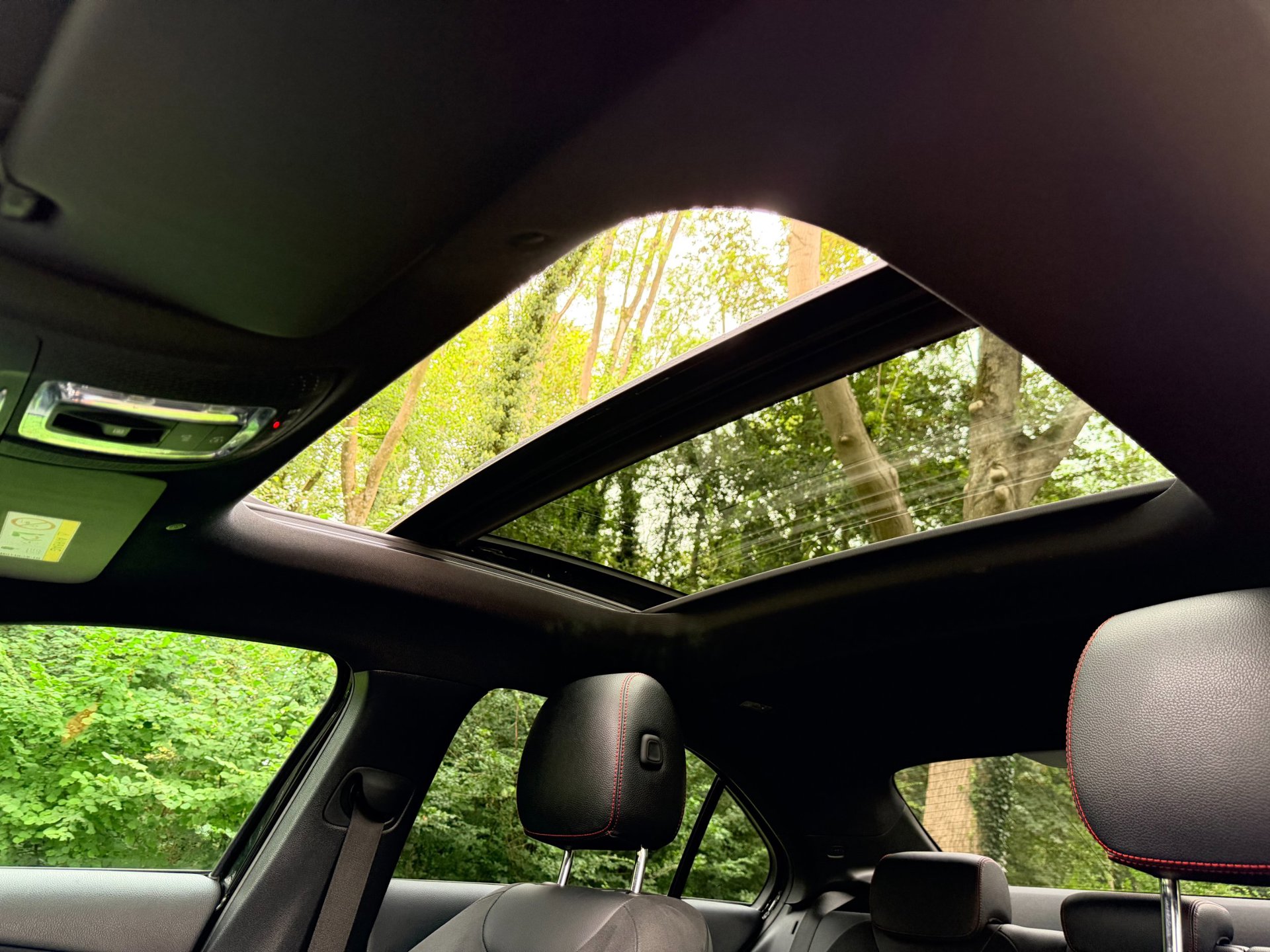 Foto van Mercedes-Benz A 200
