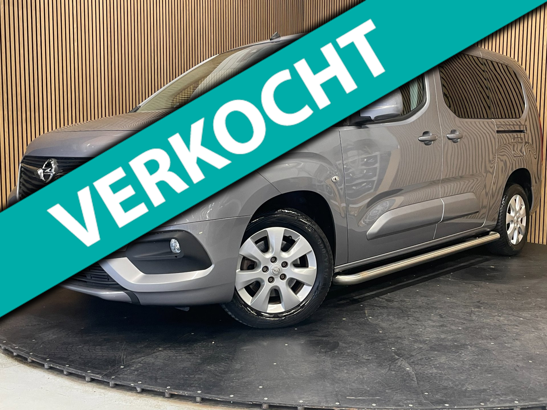 Opel Combo Tour 1.2 Turbo L2H1 Edition |AIRCO|NAVI|RUIMTE|7P|GOEDKOOPSTE VAN NL | 2019 - voorkant