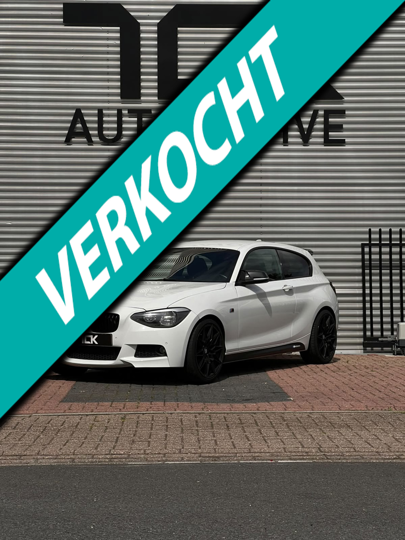 BMW 114i 114i Business+ STAGE 1/CARPLAY/APK5-27/19INCH 2013 - voorkant