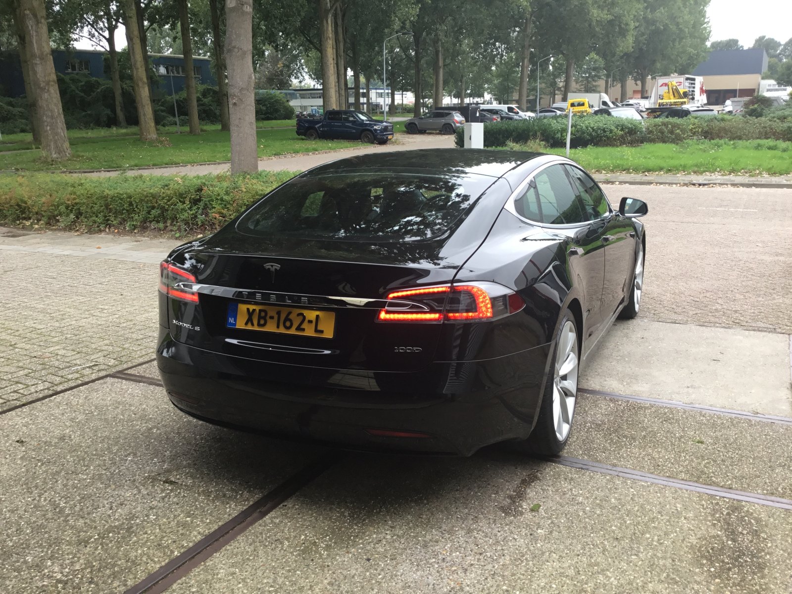 Inspectiefoto van Tesla Model S