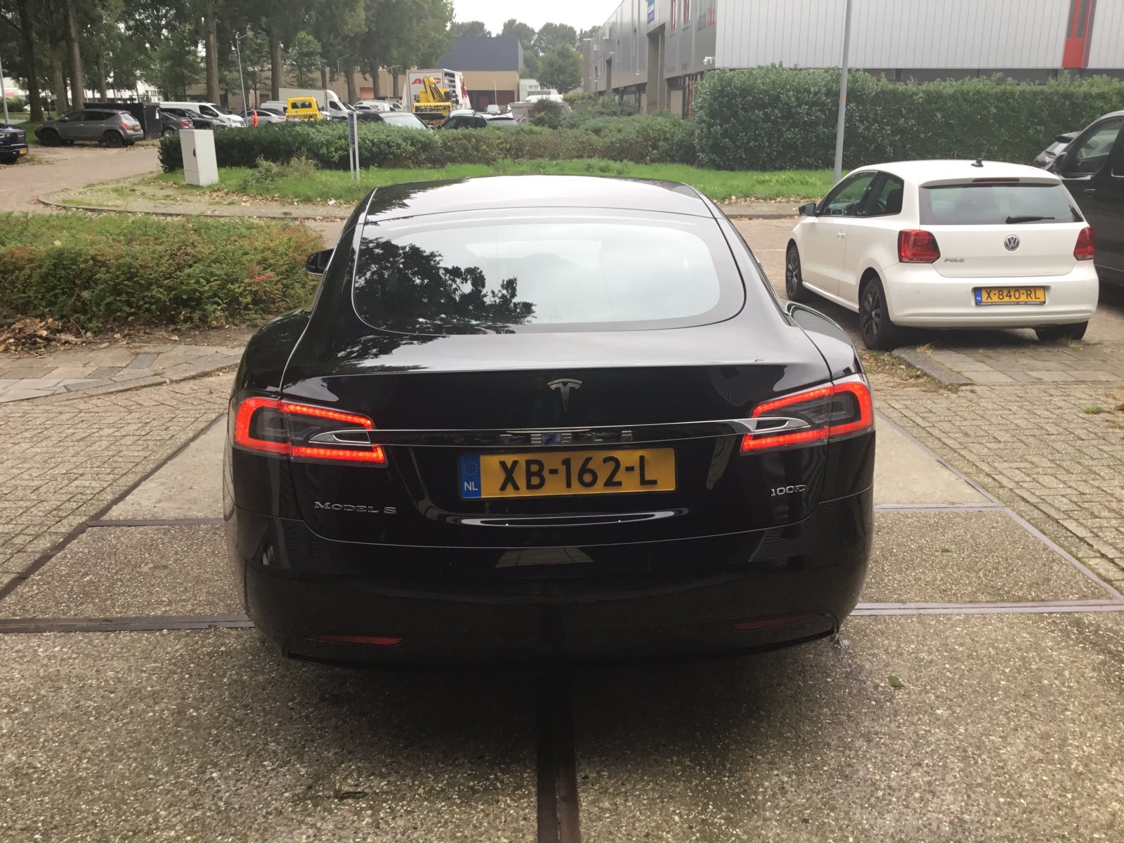 Inspectiefoto van Tesla Model S