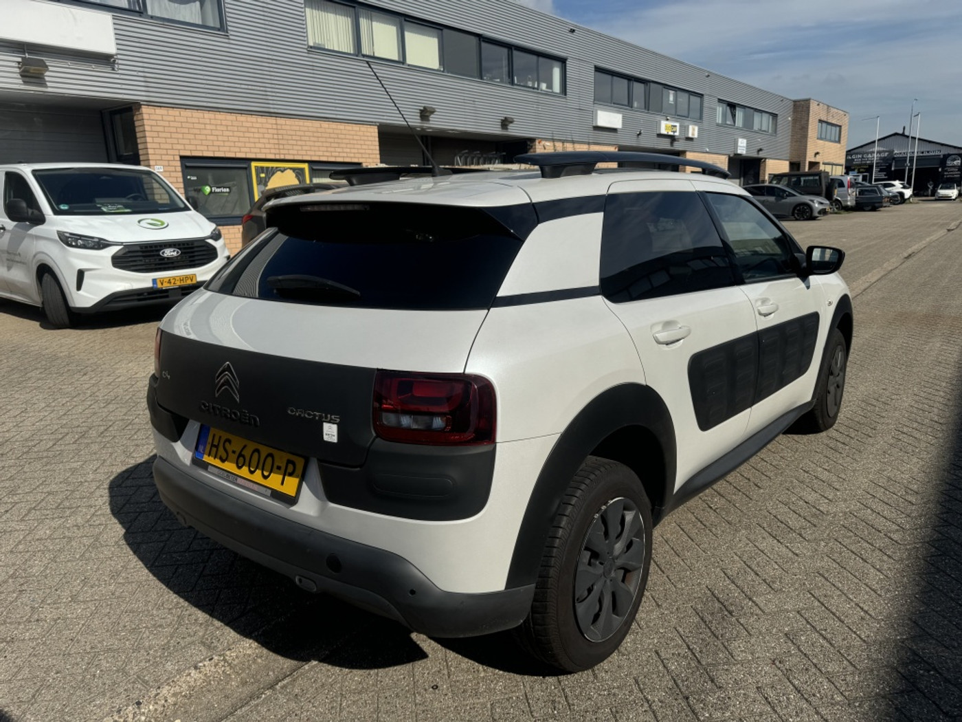 Foto van Citroen C4 Cactus