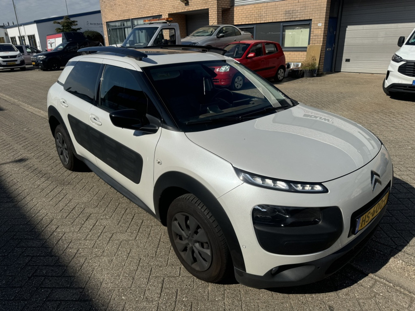 Foto van Citroen C4 Cactus