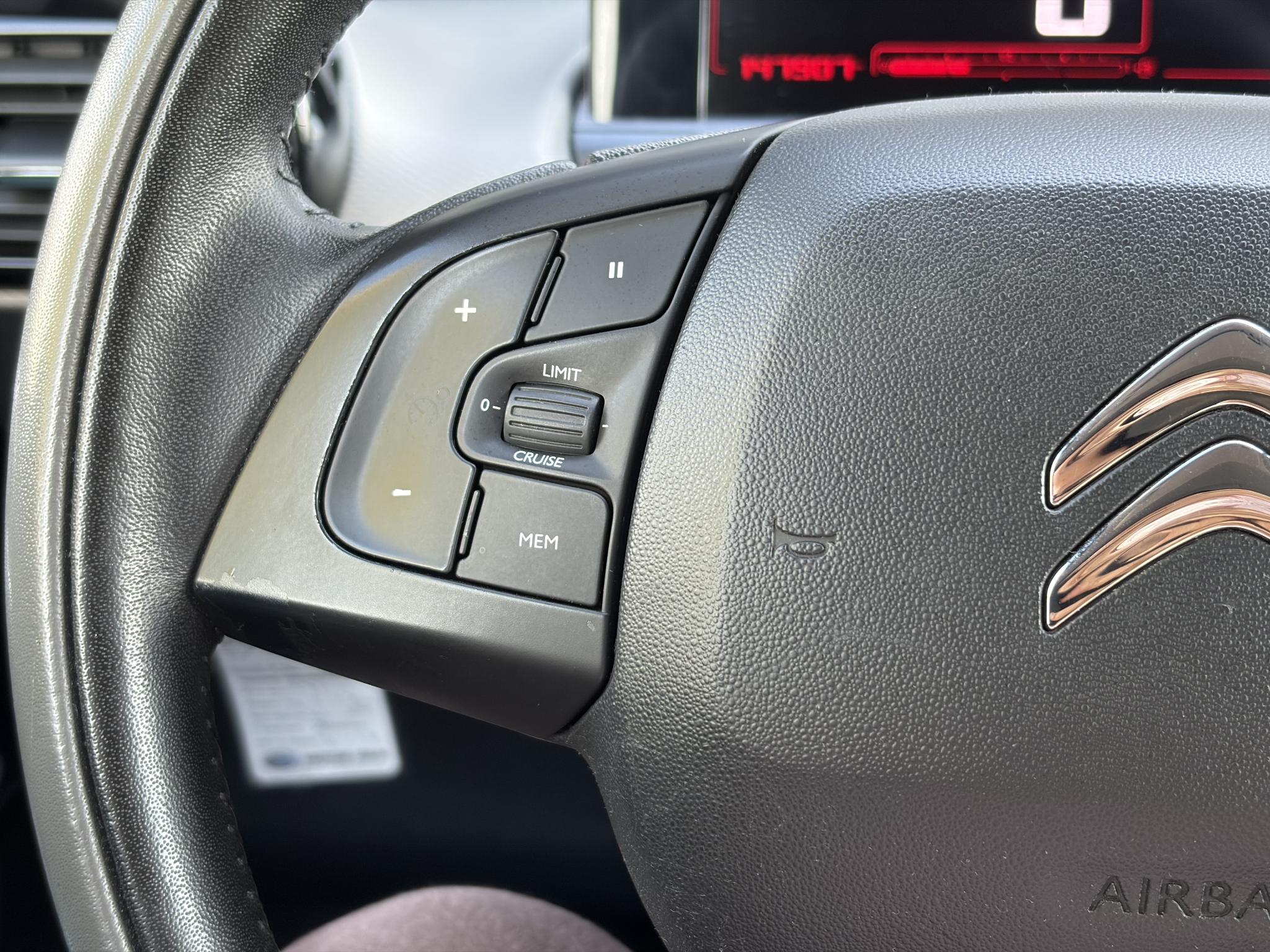 Foto van Citroen C4 Cactus