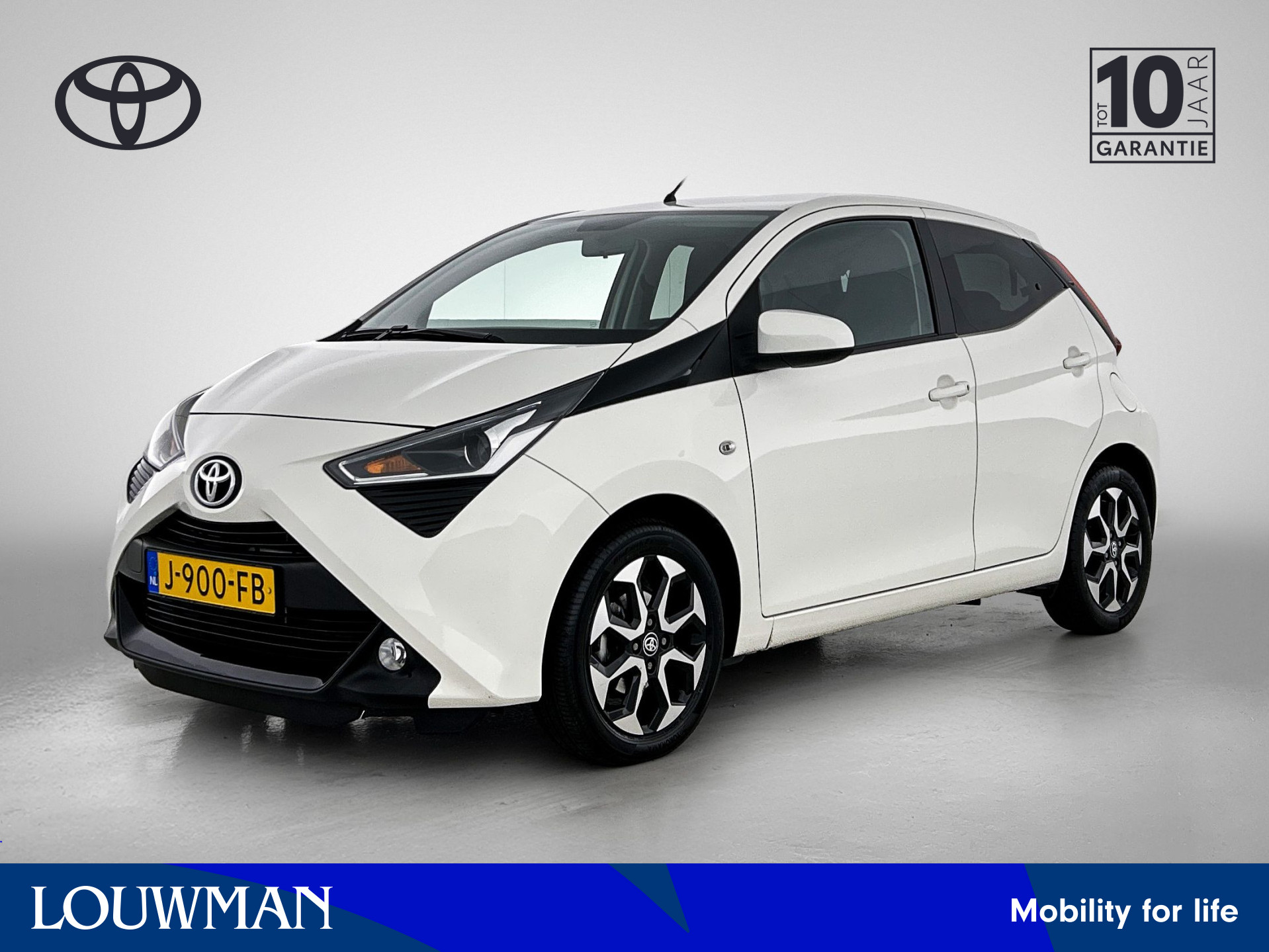Toyota Toyota Aygo 1.0 VVT-i x-joy Automaat 2020 - voorkant