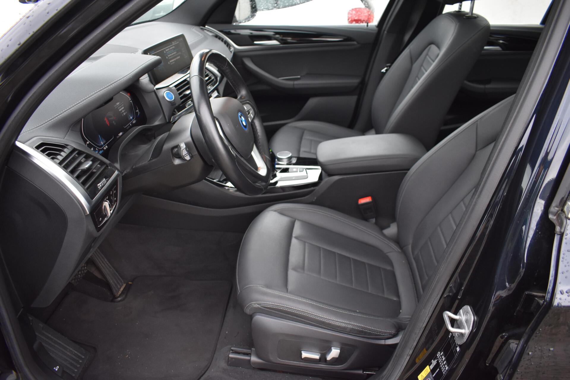 Foto van BMW Ix3